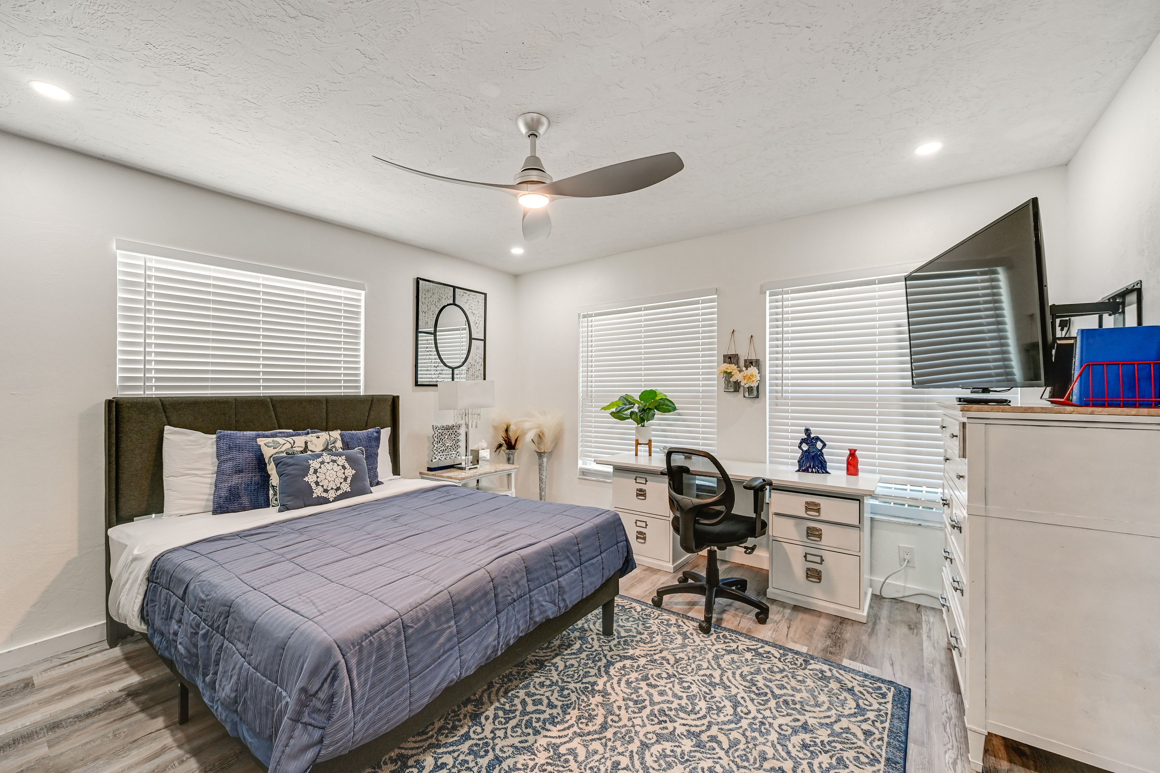 Bedroom 3 | Queen Bed | Twin Bed w/ Twin Trundle | Work Desk