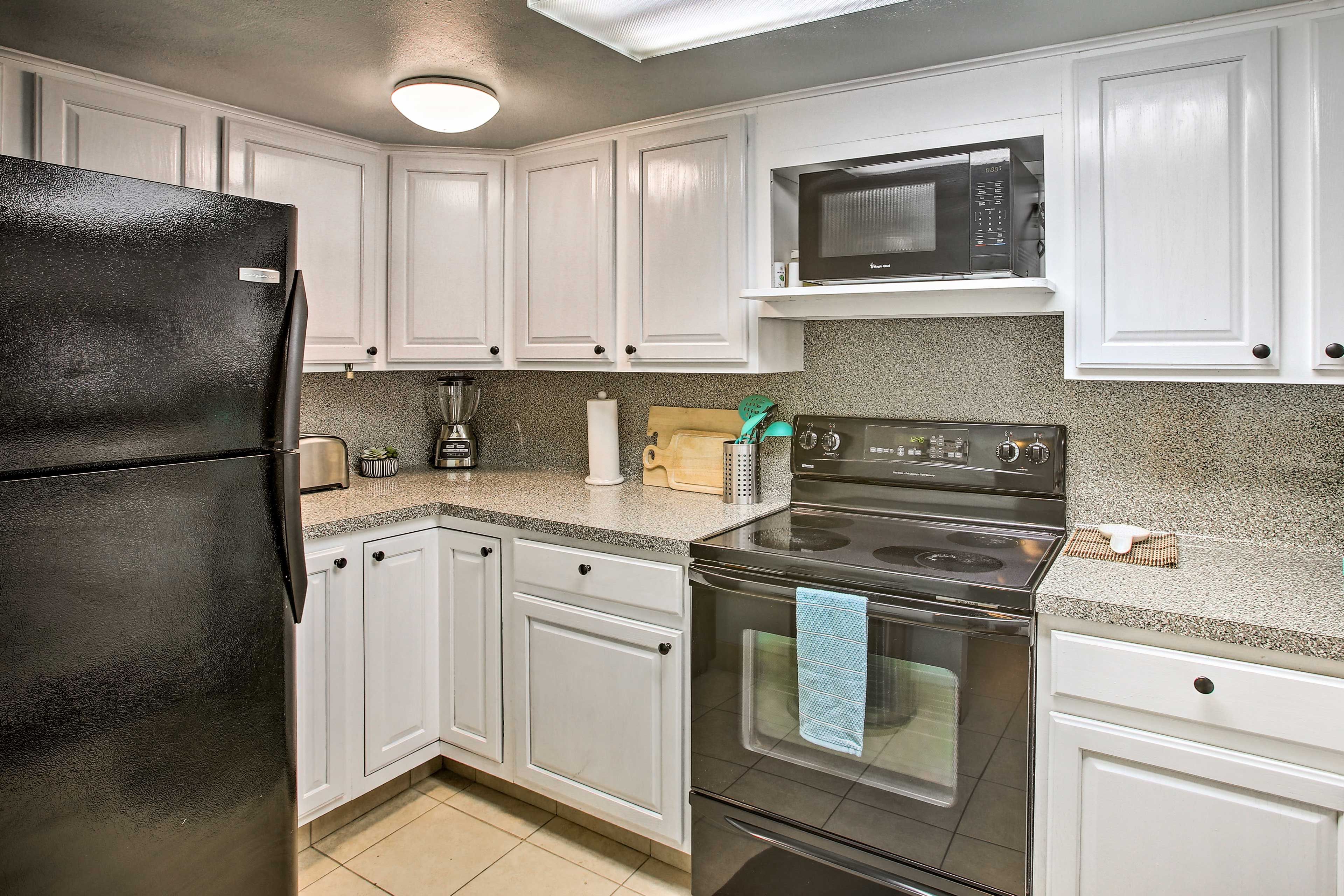 Kitchen | Main Level | Dishwasher | Coffee Maker