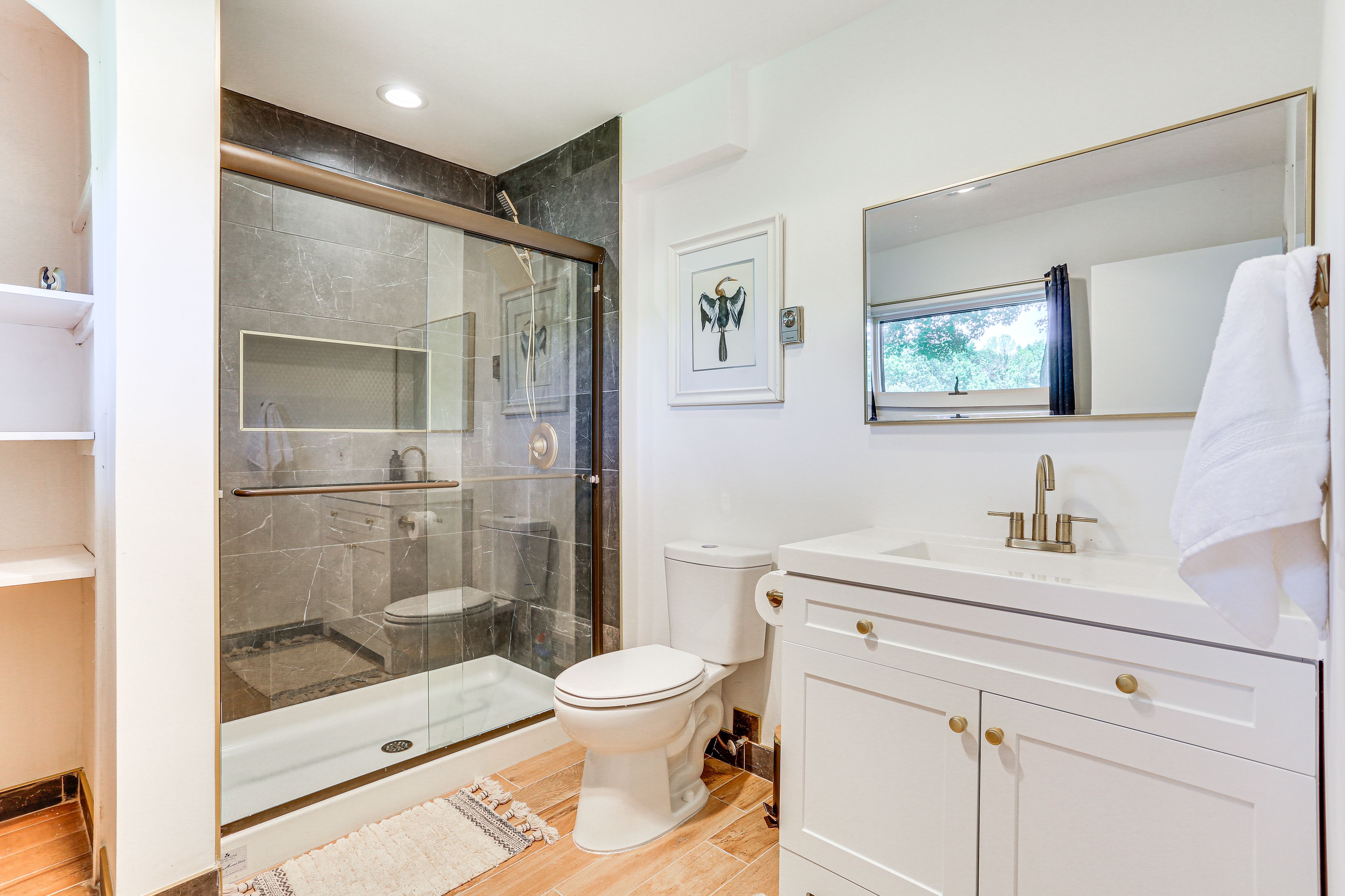 Full Bath | Hair Dryer