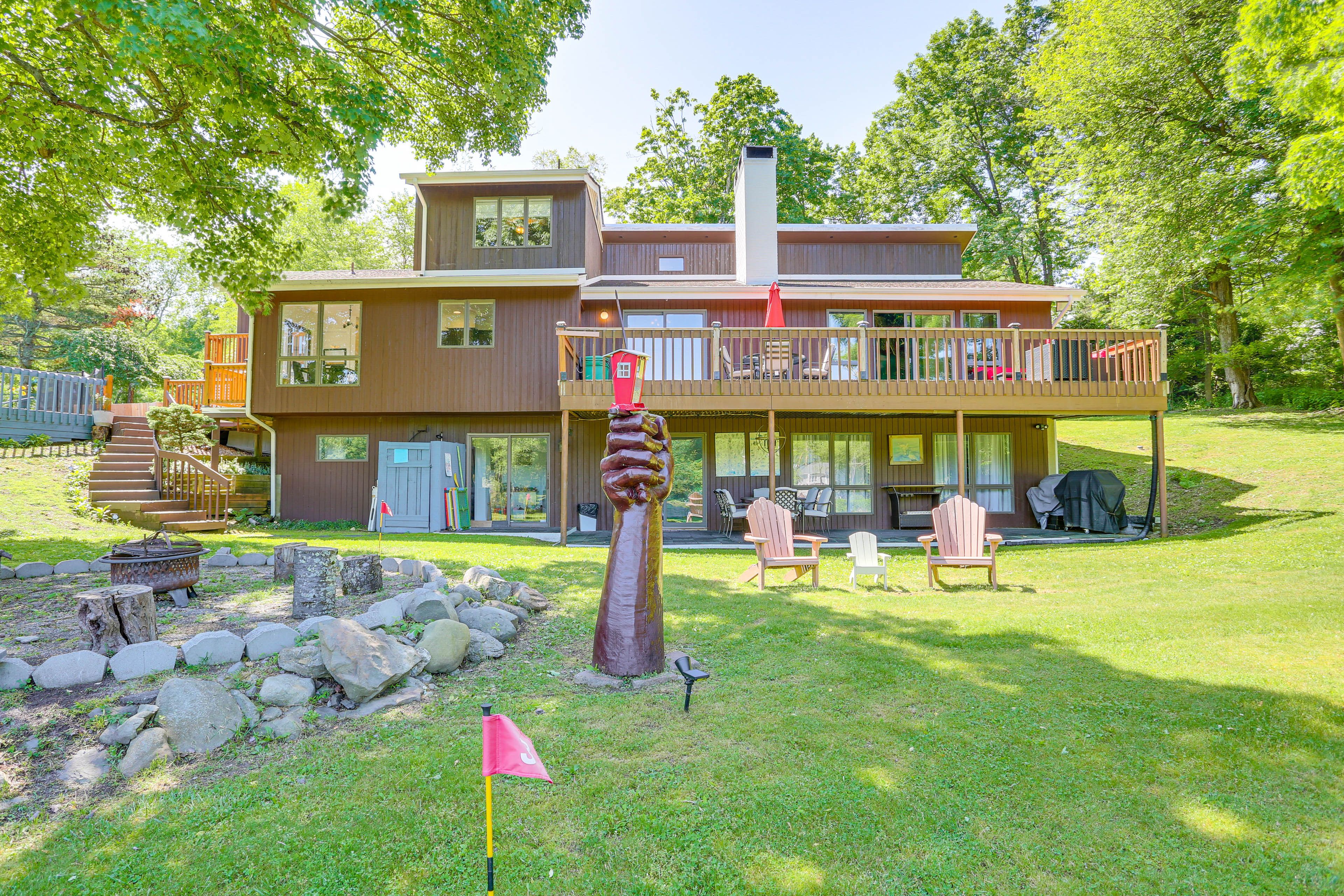 Waterfront Yard | Fire Pit
