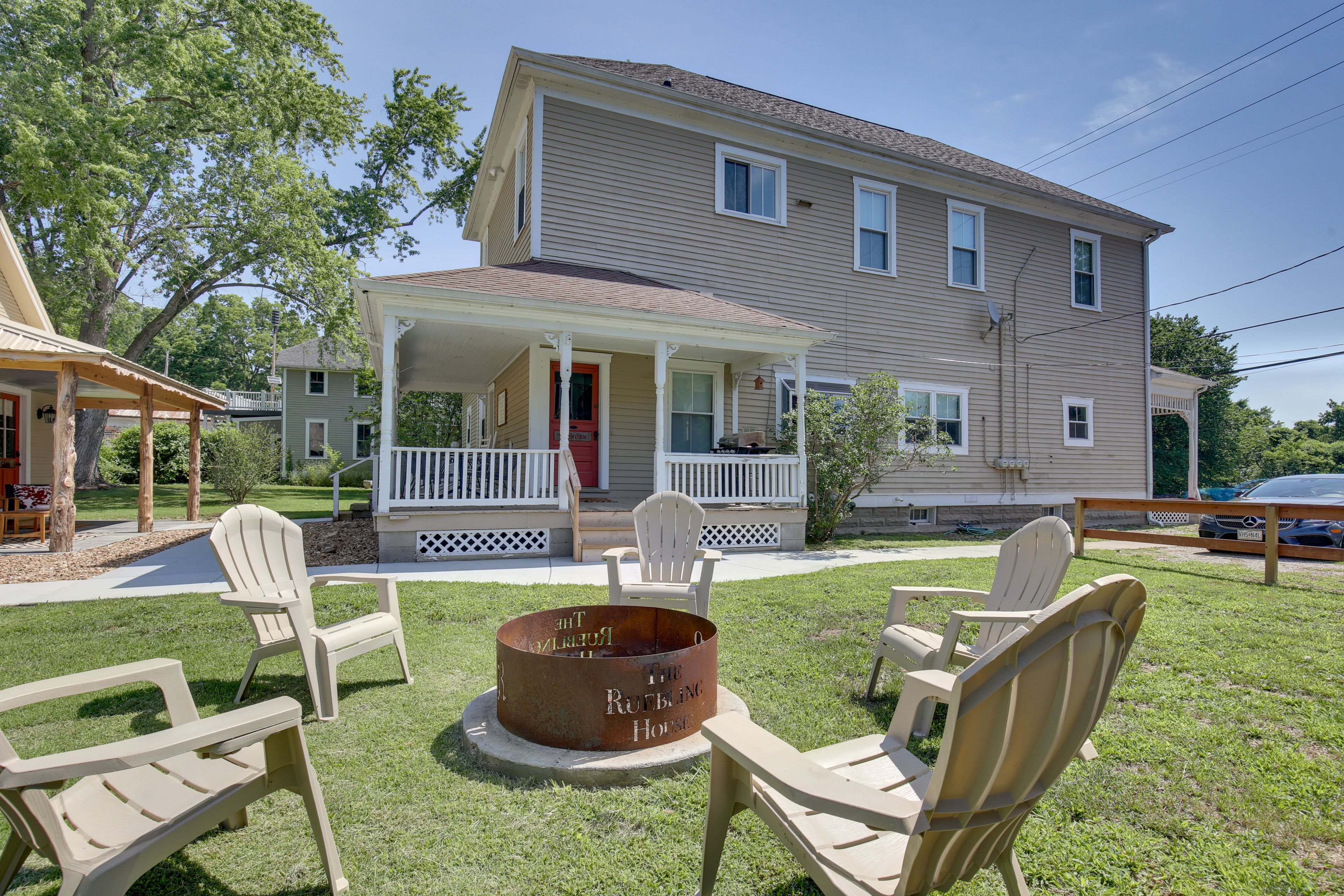 Outdoor Amenities (Shared) | Fire Pit | Yard