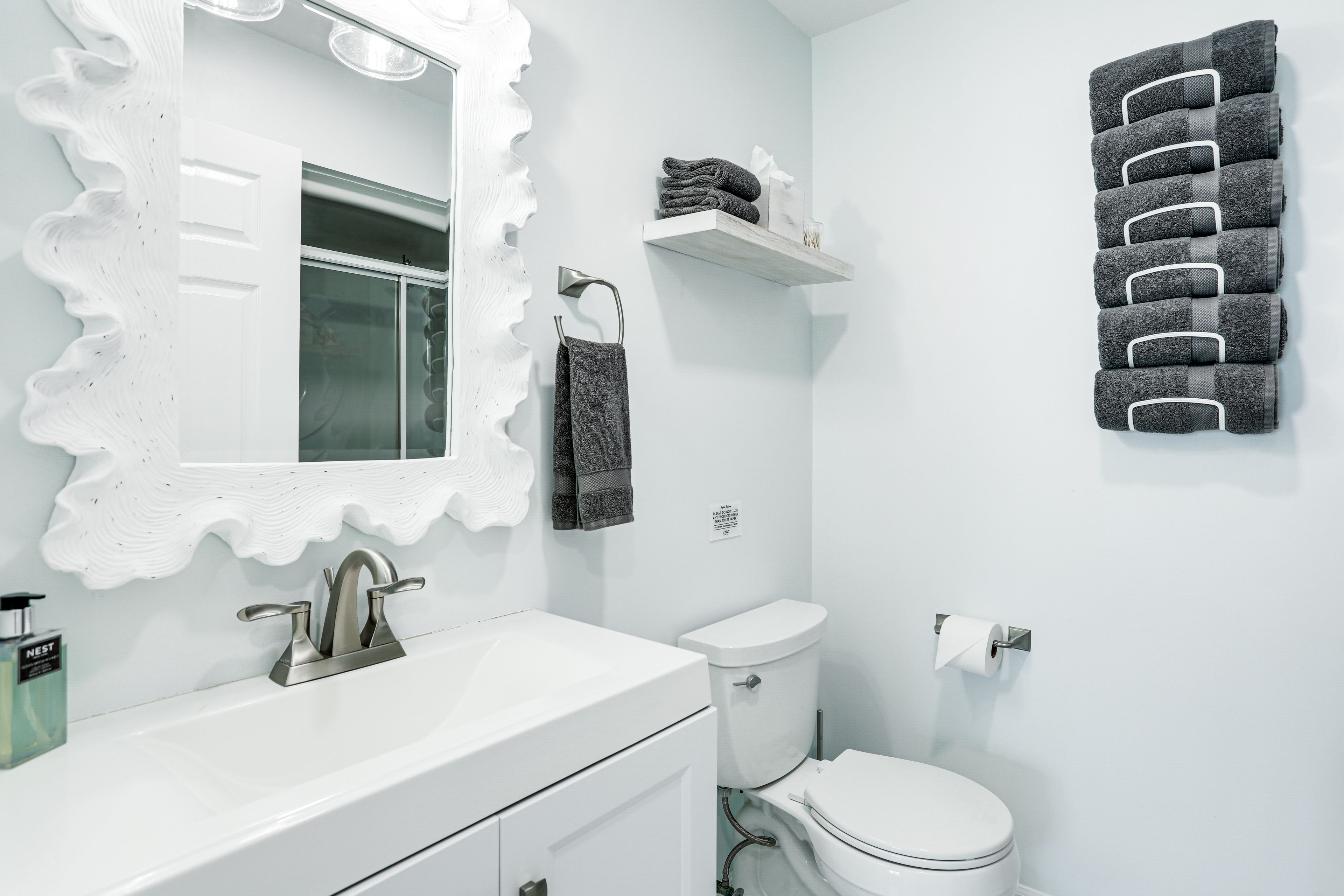 Full Bathroom