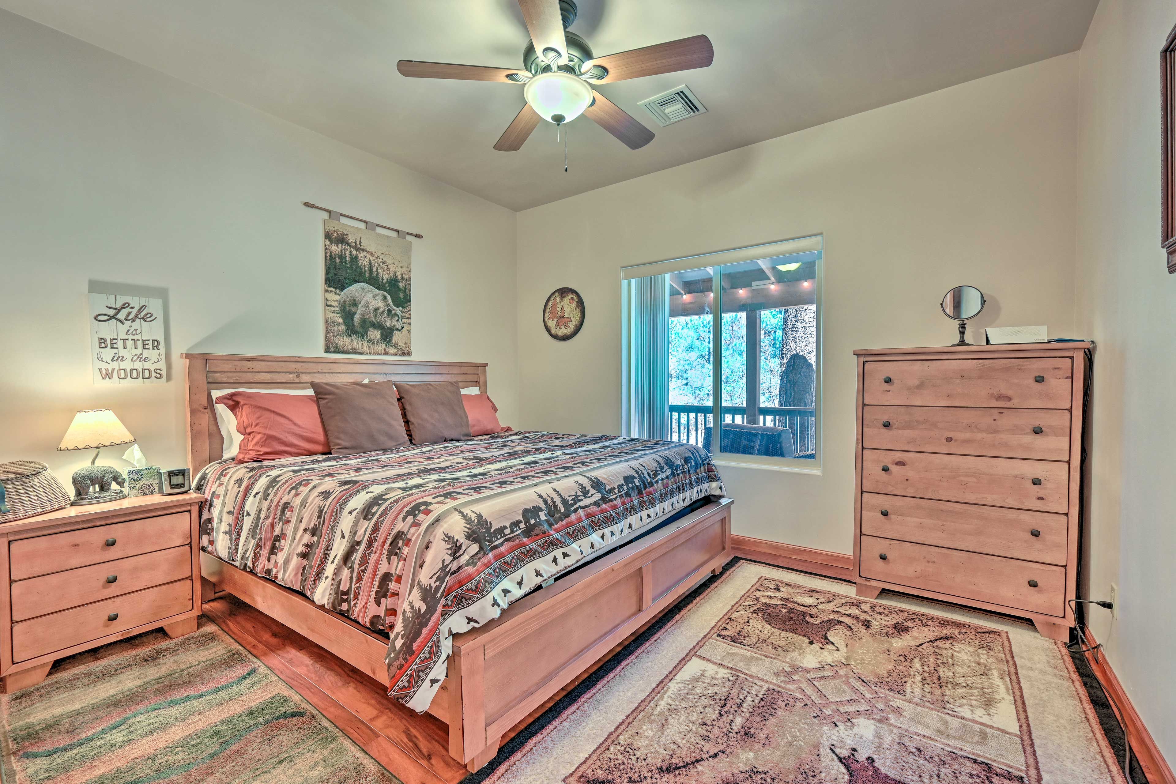 Bedroom 2 | King Bed