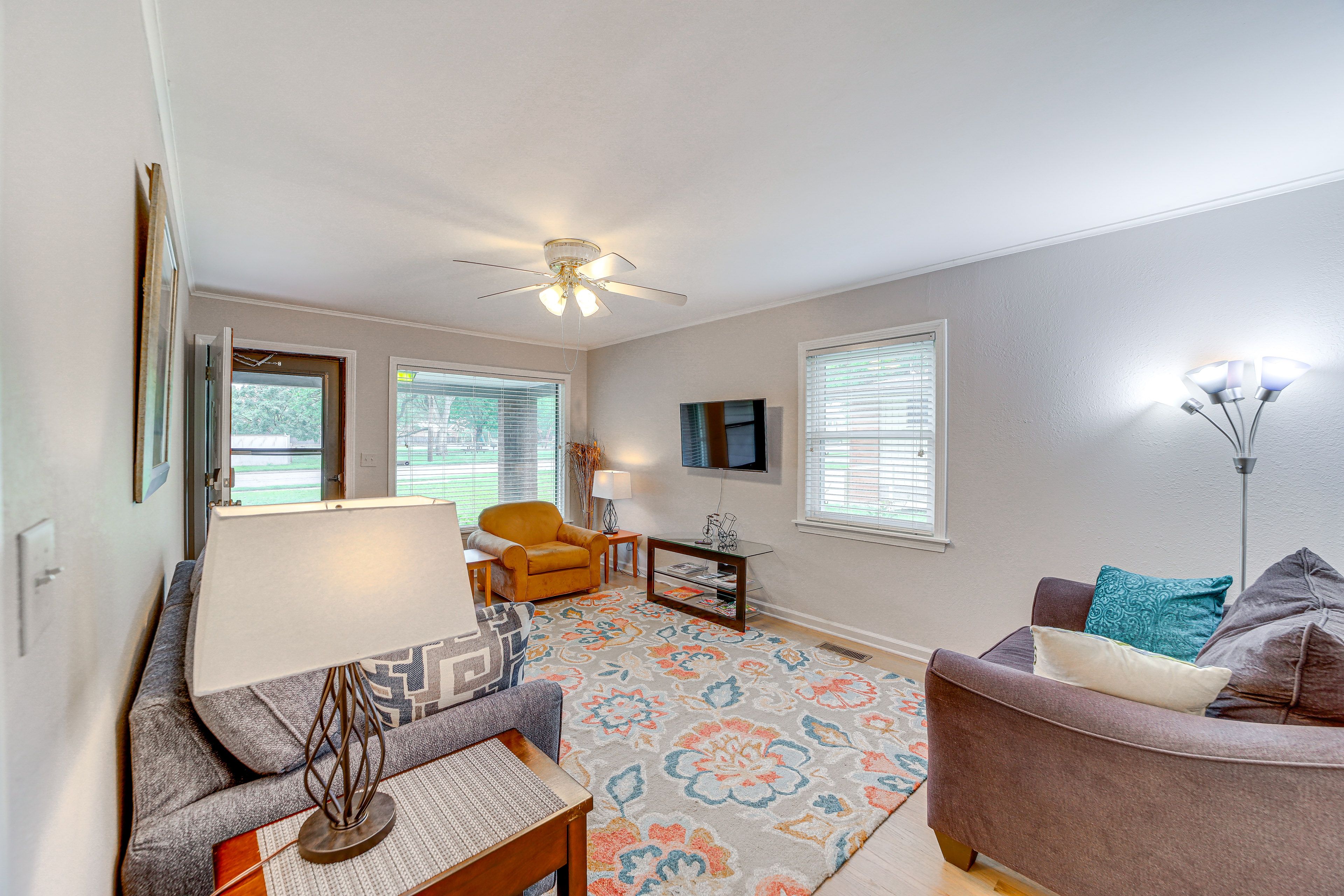 Living Room | Full Sleeper Sofa