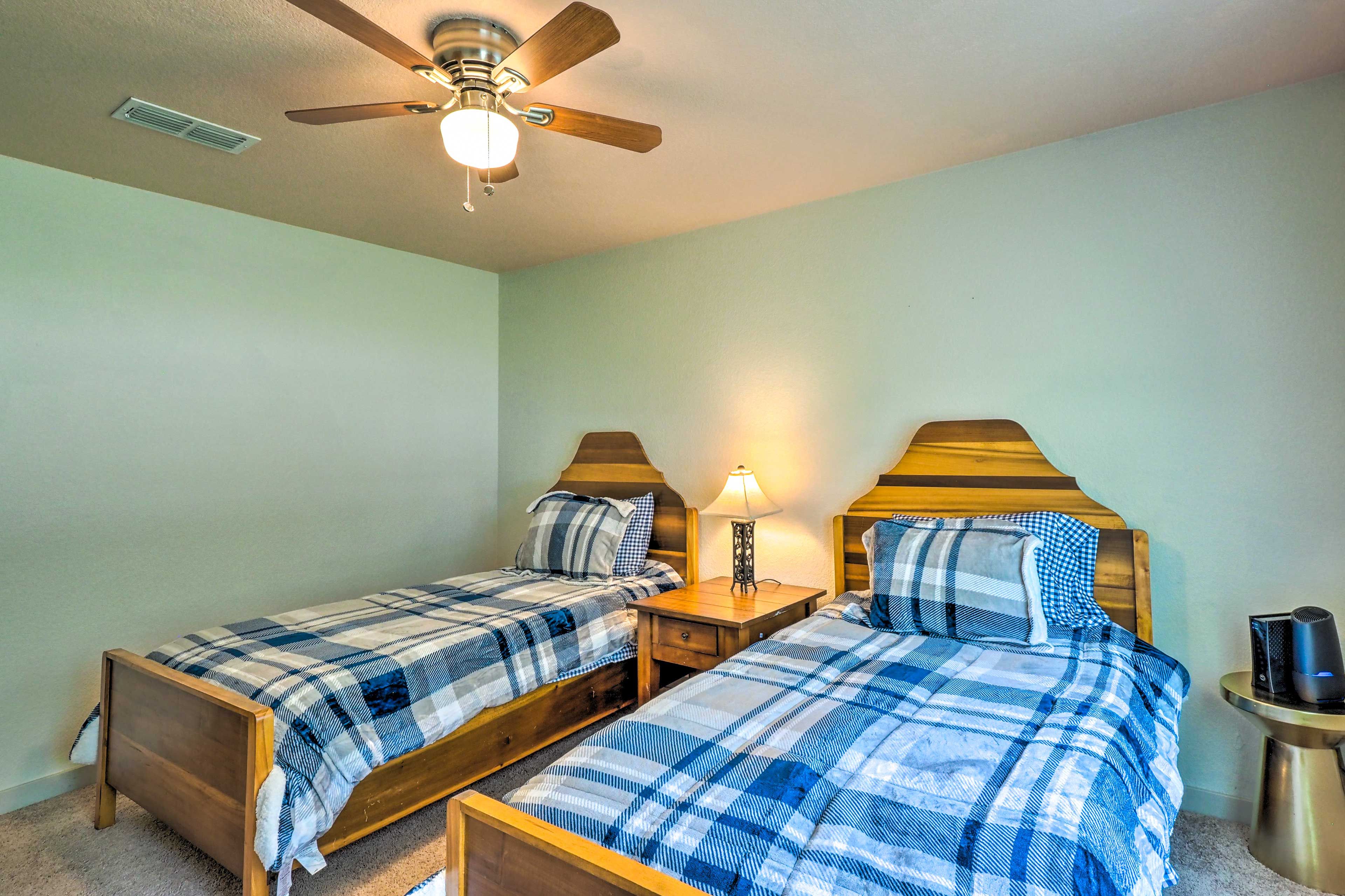 Bedroom 3 | 2 Twin Beds