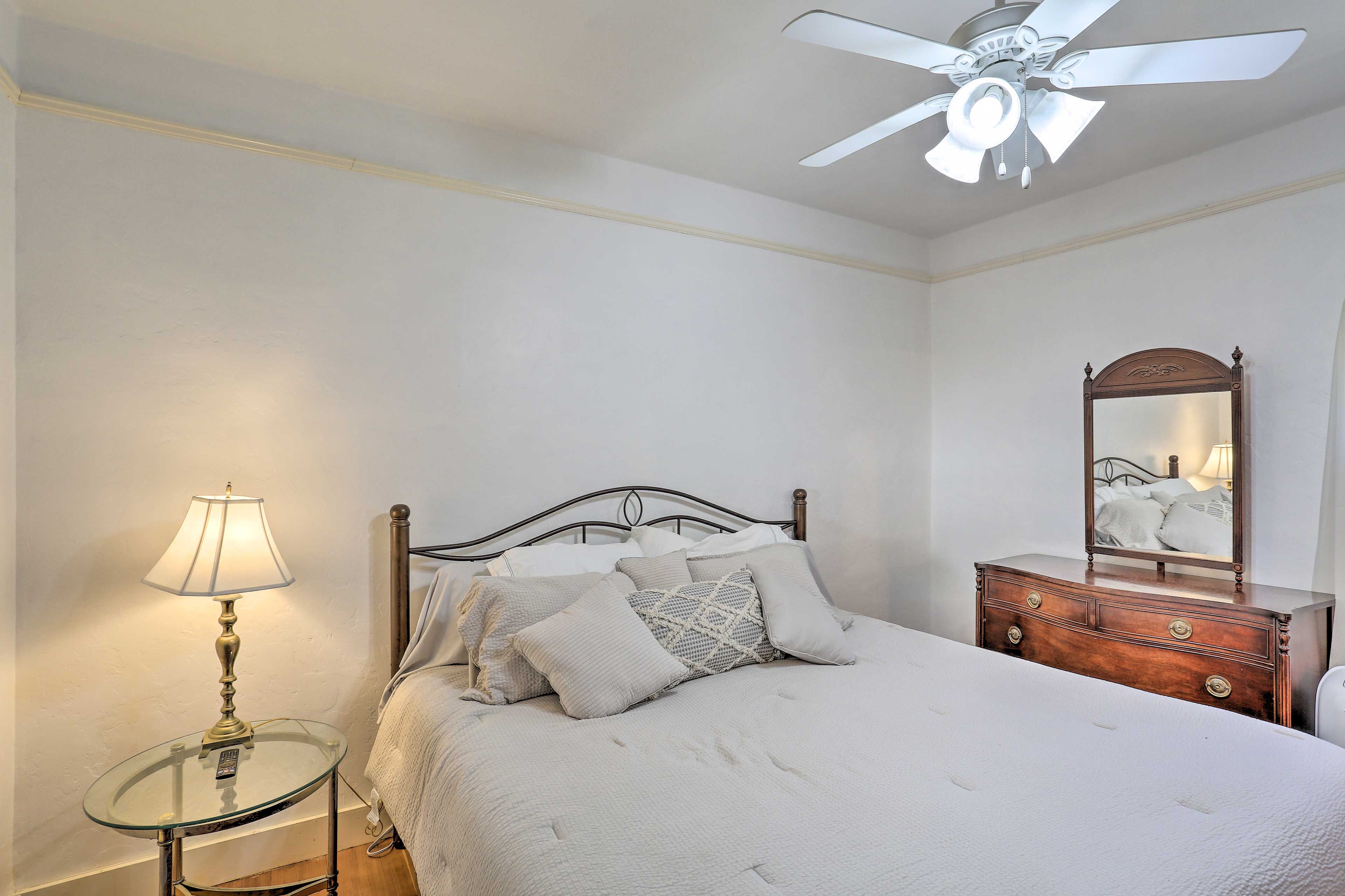 Bedroom 1 | California King Bed | Main Floor | No Steps Required