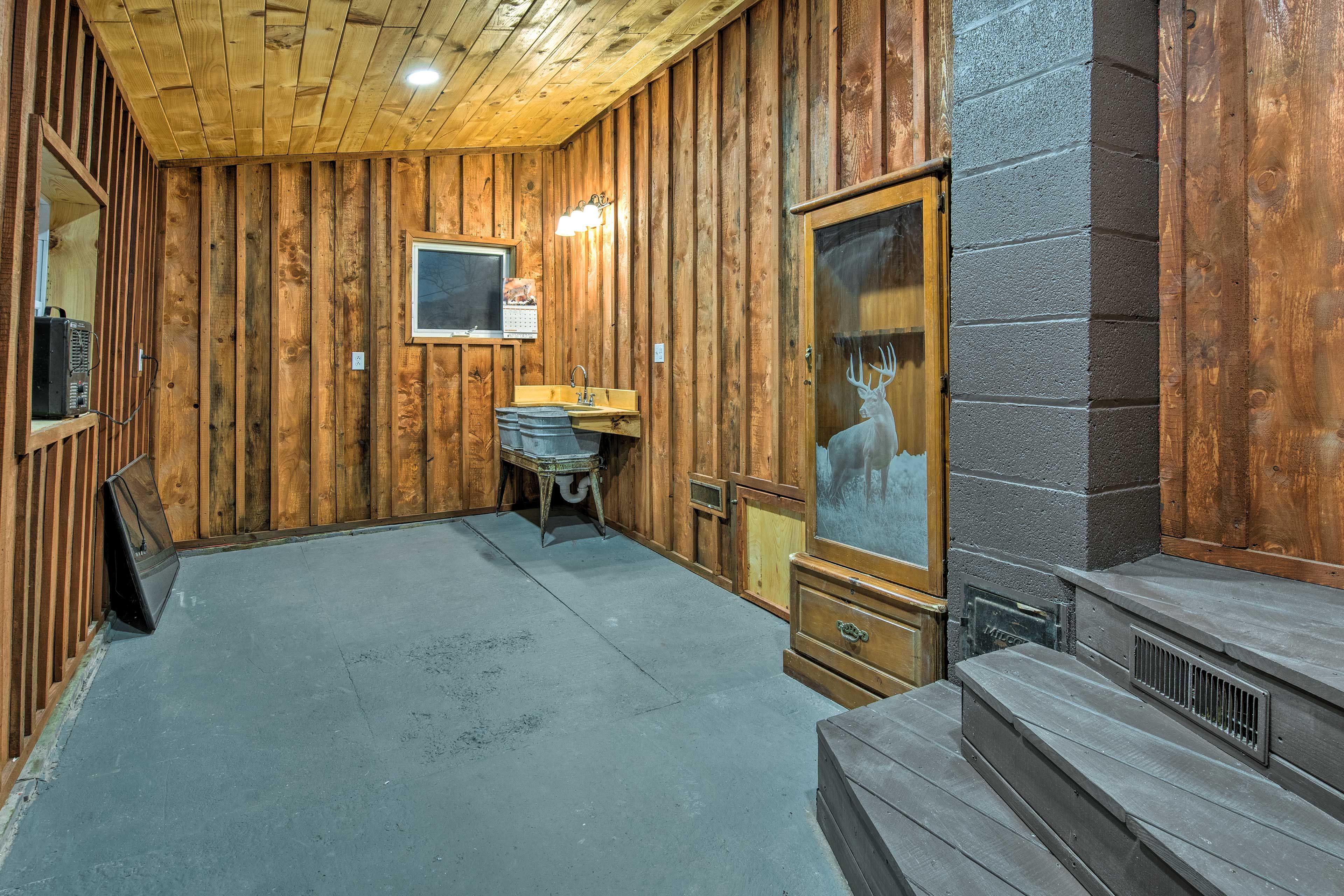 Entrance Room | Stairs Required to Access Home