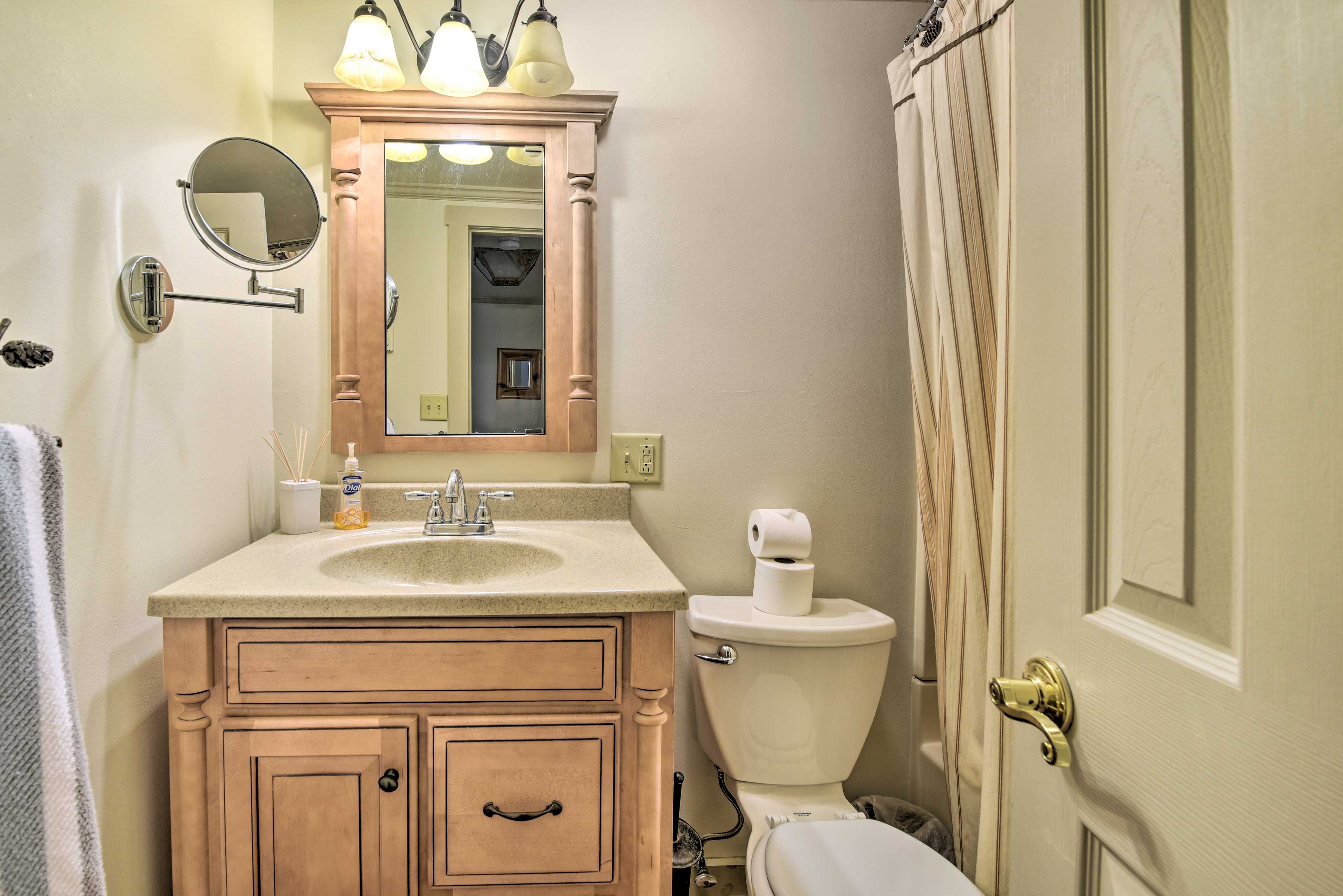 Full Bathroom
