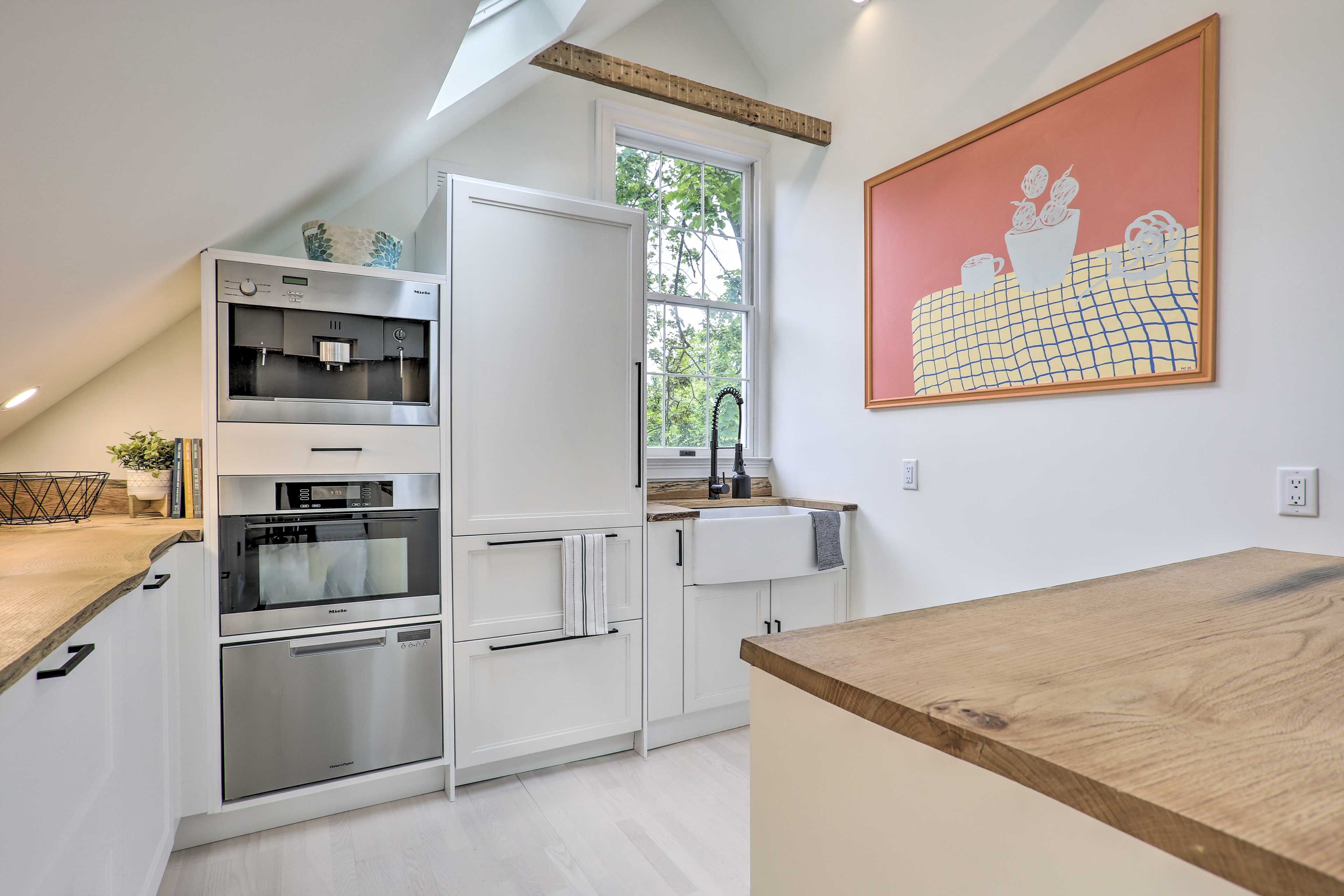 Kitchenette | 2nd Floor