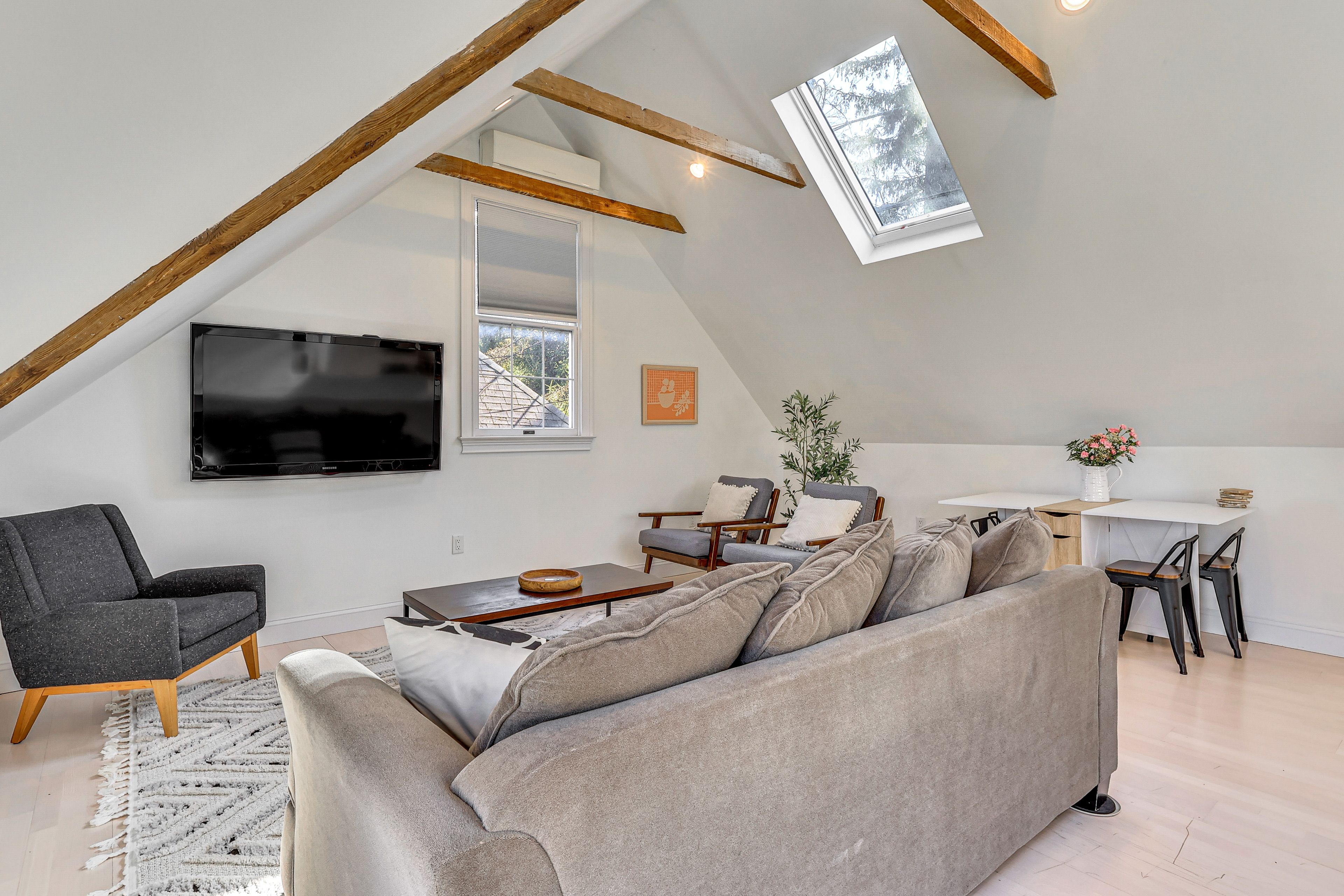 Living Room | Sleeper Sofa | 2nd Floor