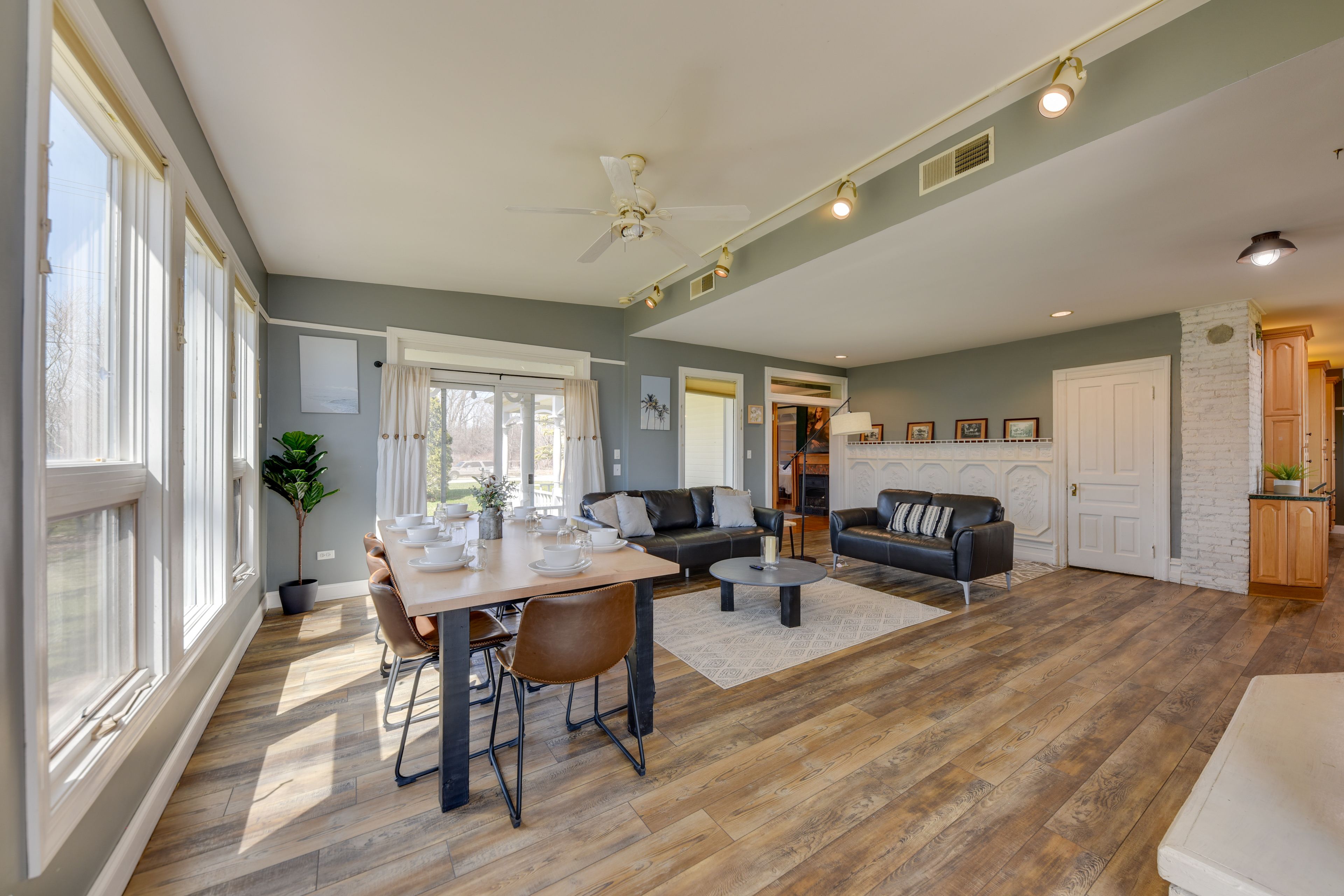 Racine Vacation Rental | 5BR | 3.5BA | 5,000 Sq Ft | Stairs to Access