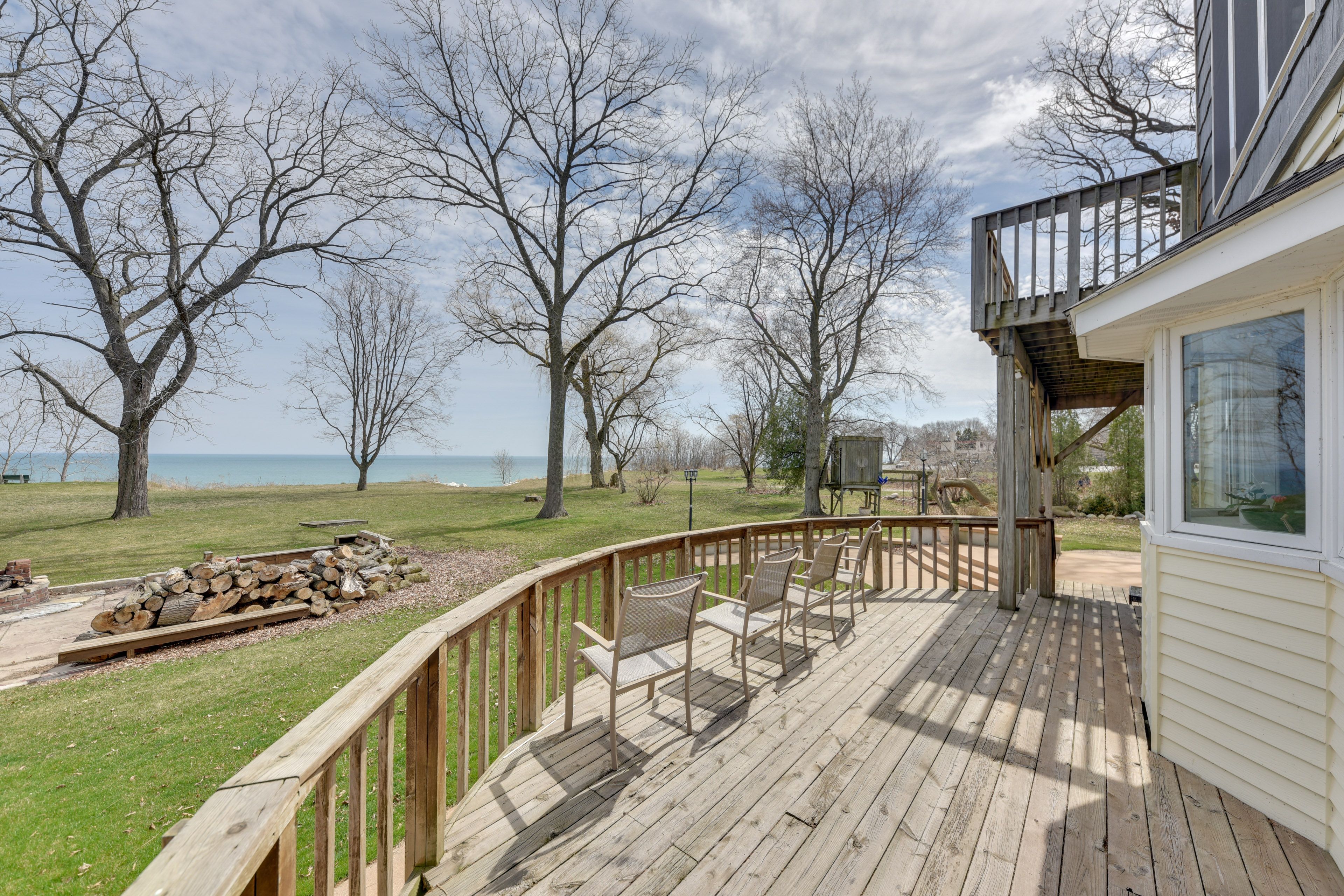 Lower Deck