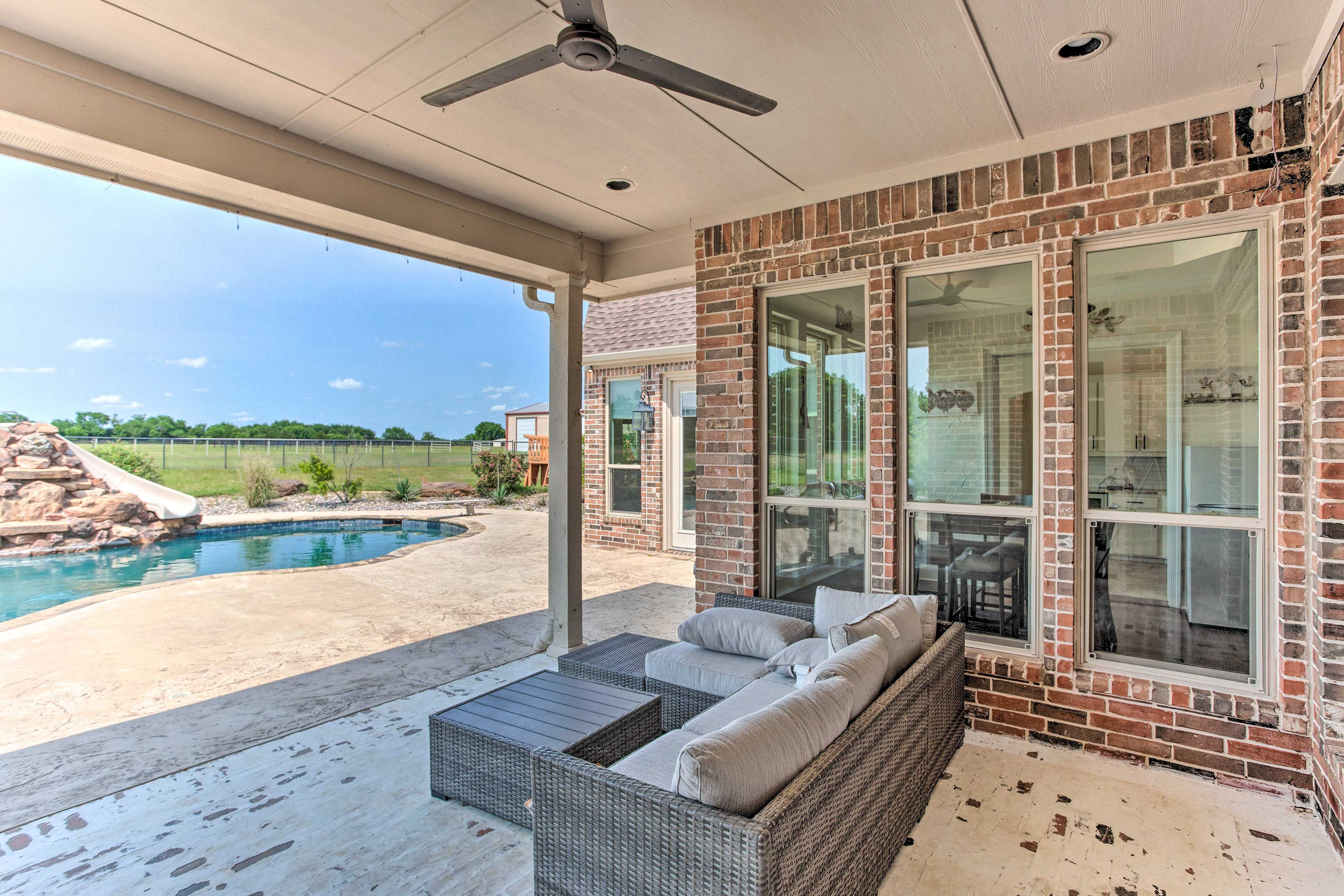 Furnished Patio | Charcoal Grill