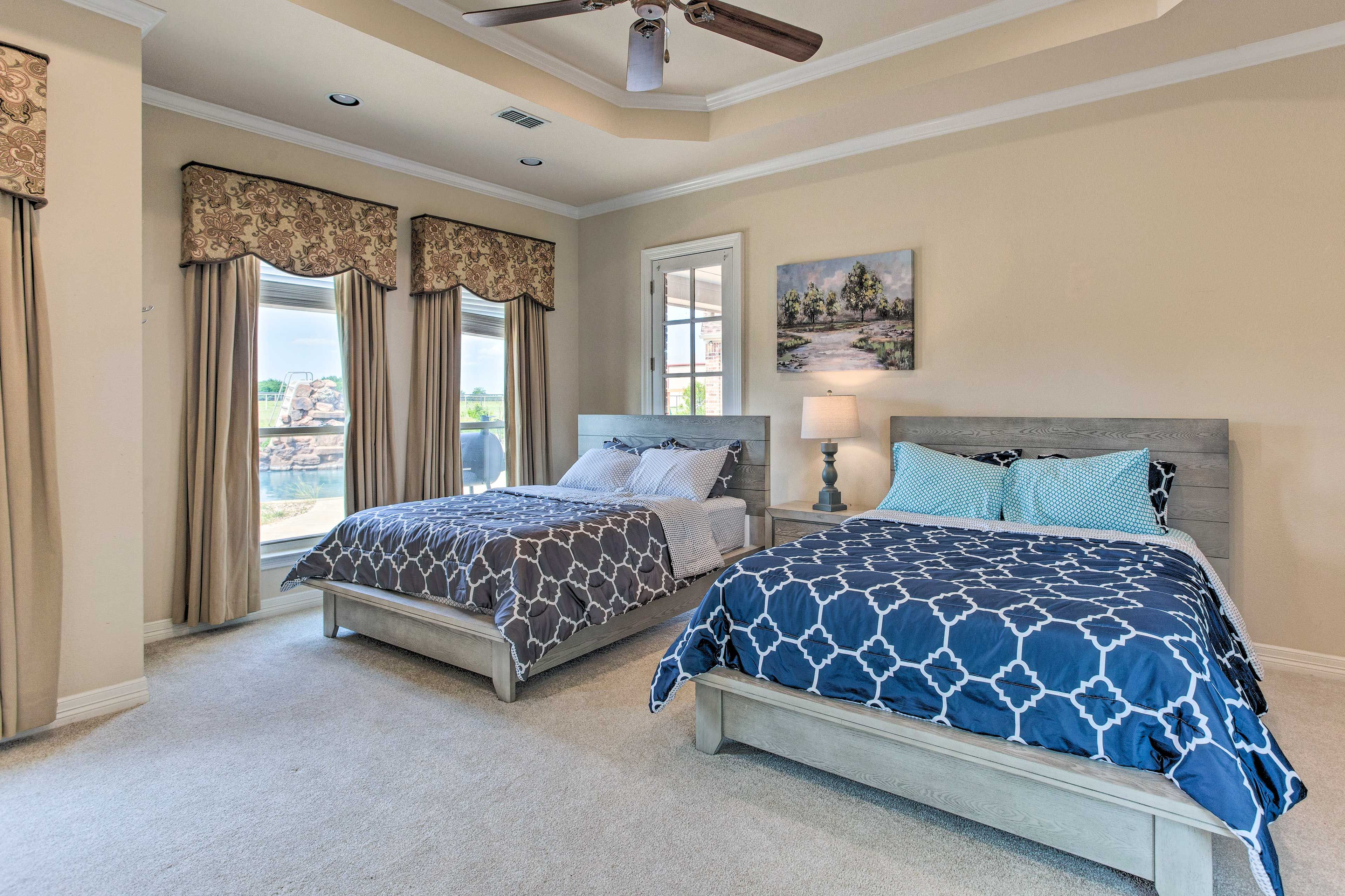 Bedroom 3 | 2 Queen Beds