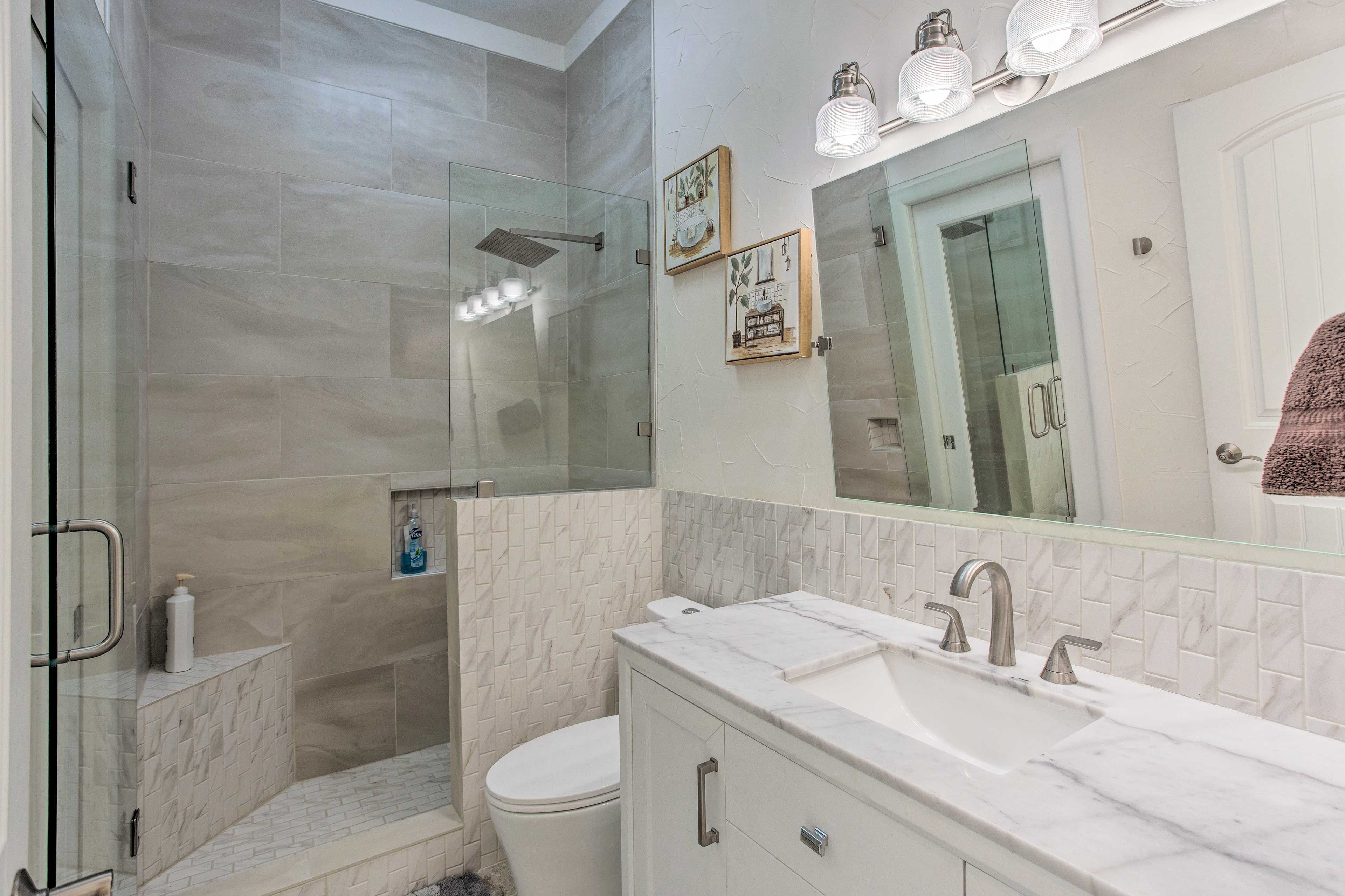 Full Bathroom