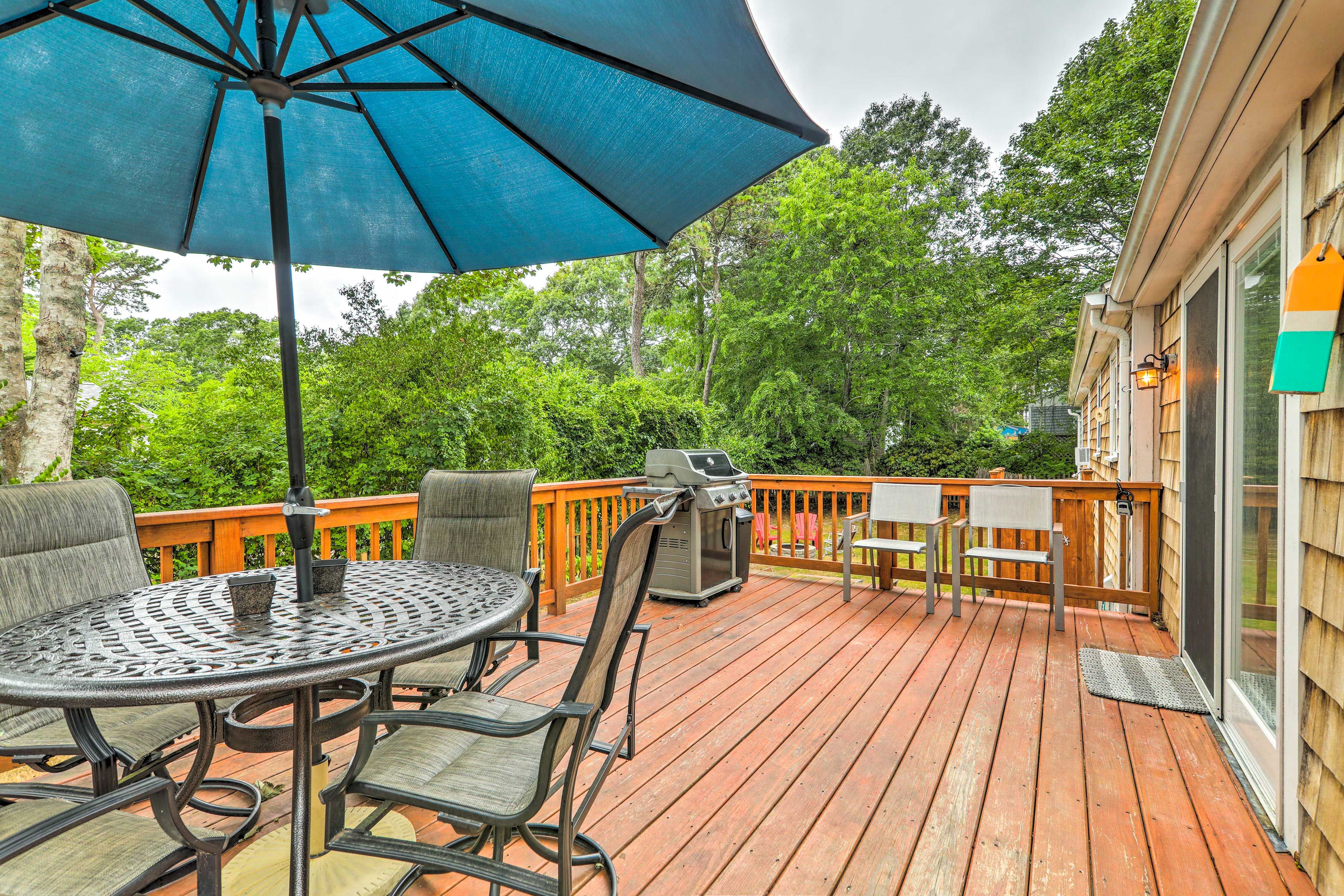 Furnished Deck