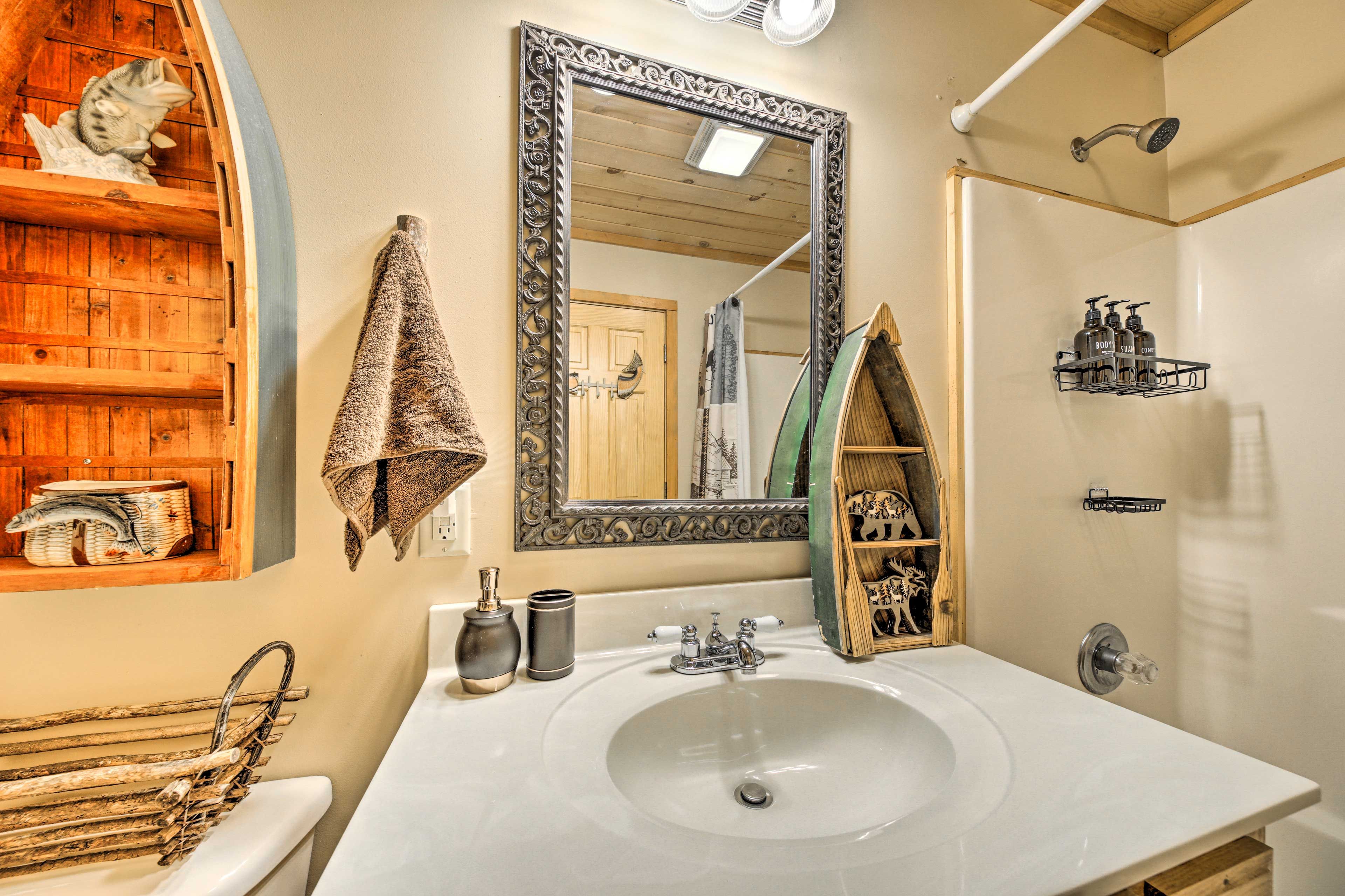 Bathroom | Towels Provided