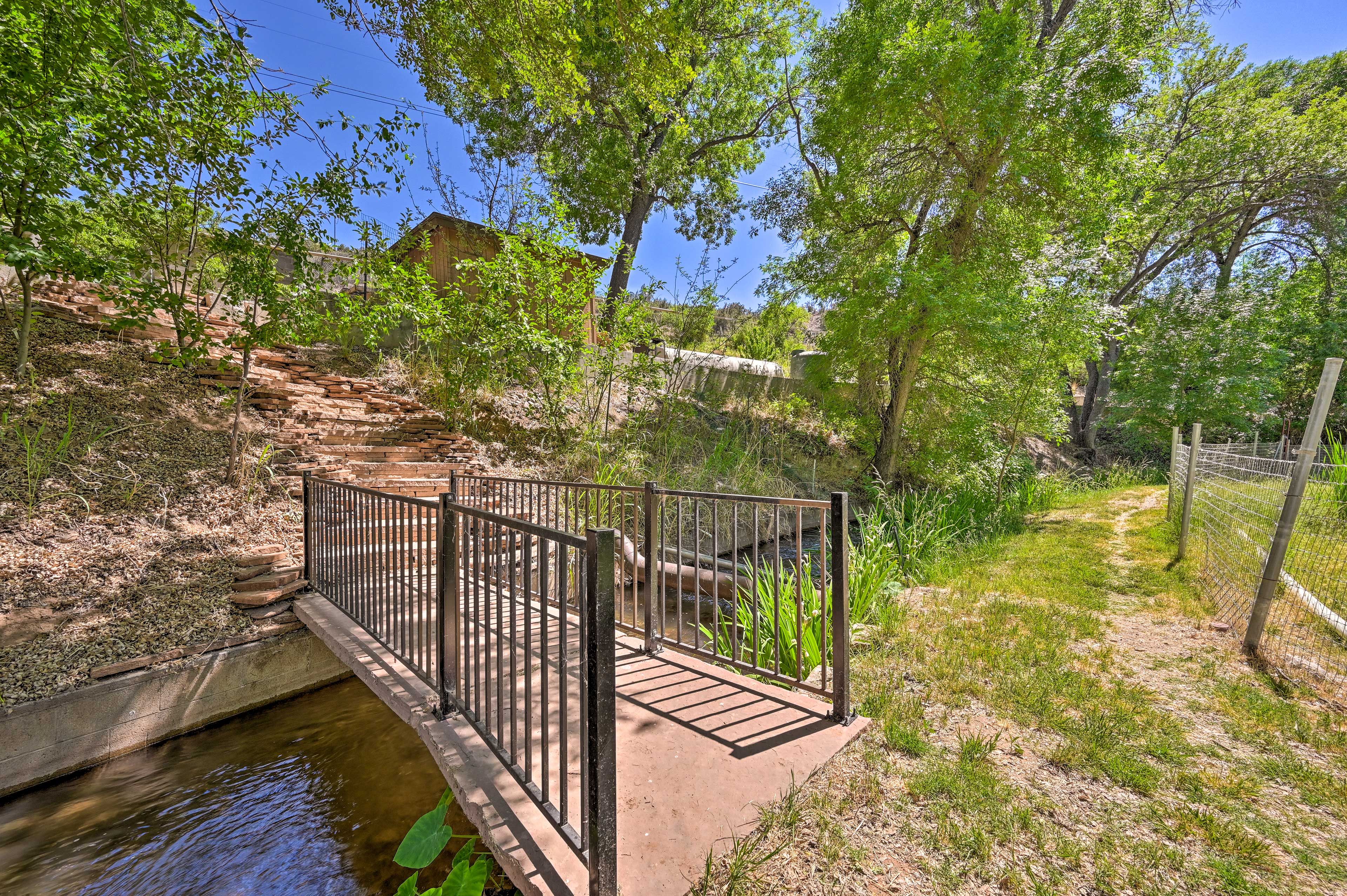 Path to Oak Creek