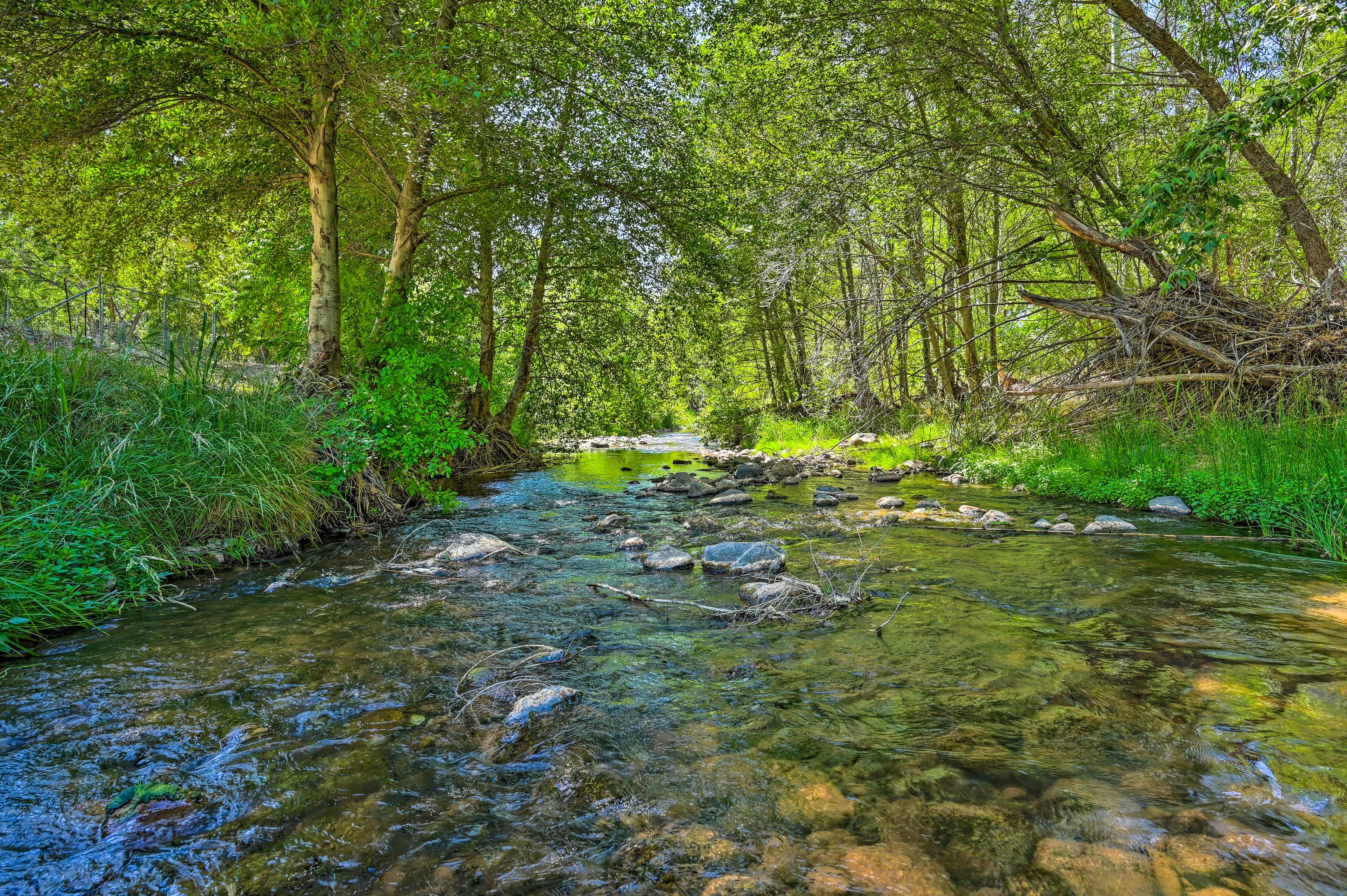 Oak Creek (On-Site)