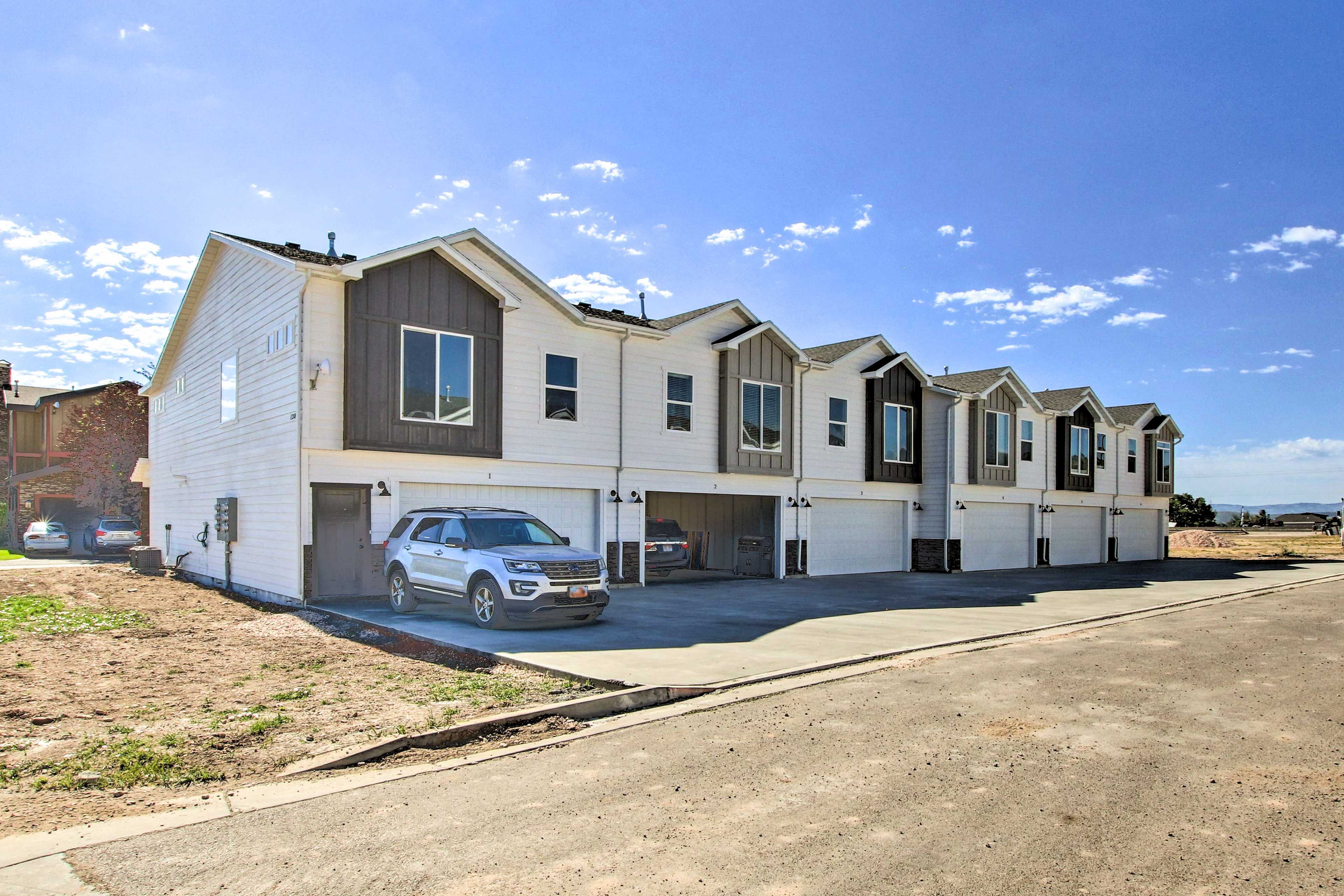 Garage Parking (2 Vehicles)