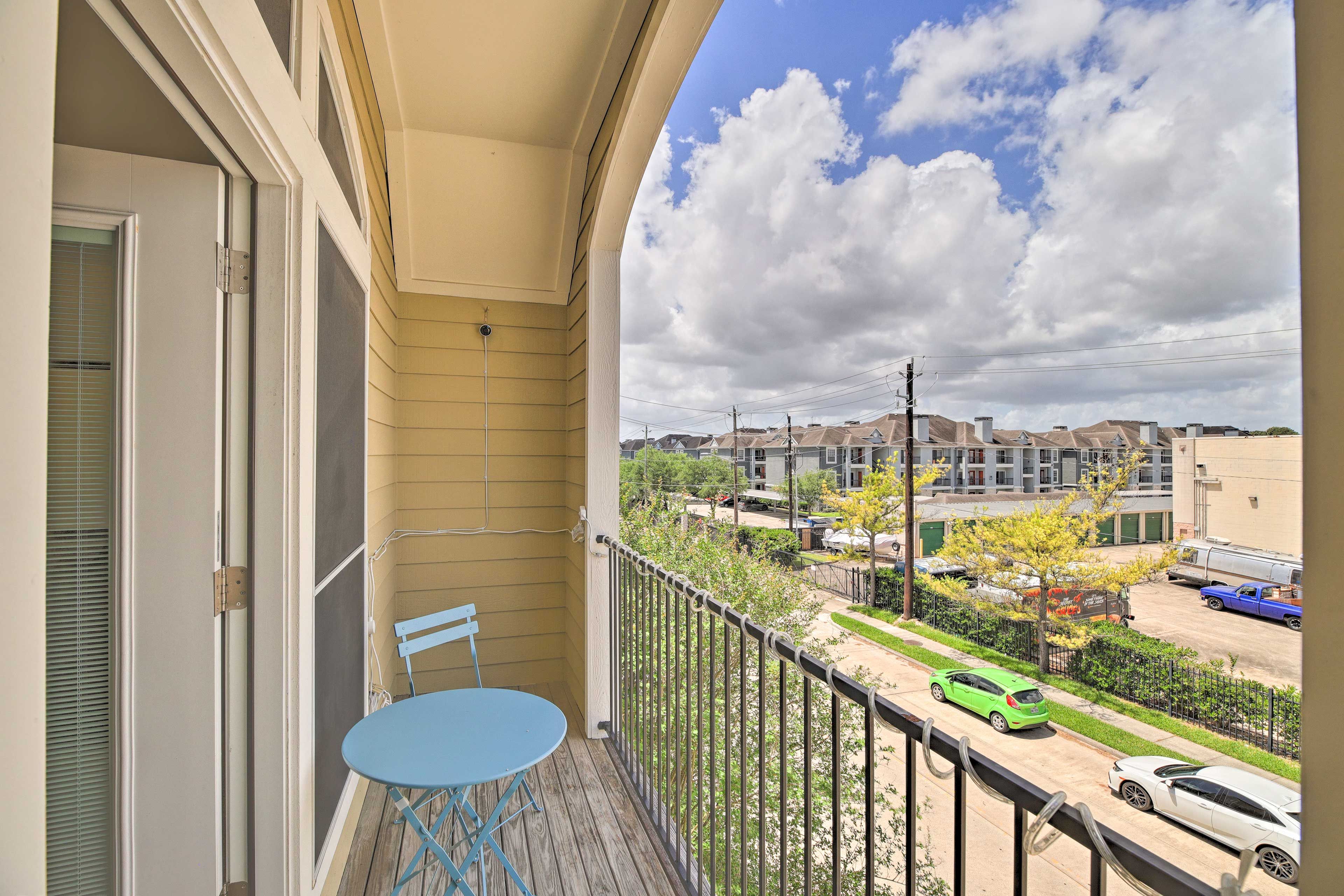 Covered Balcony