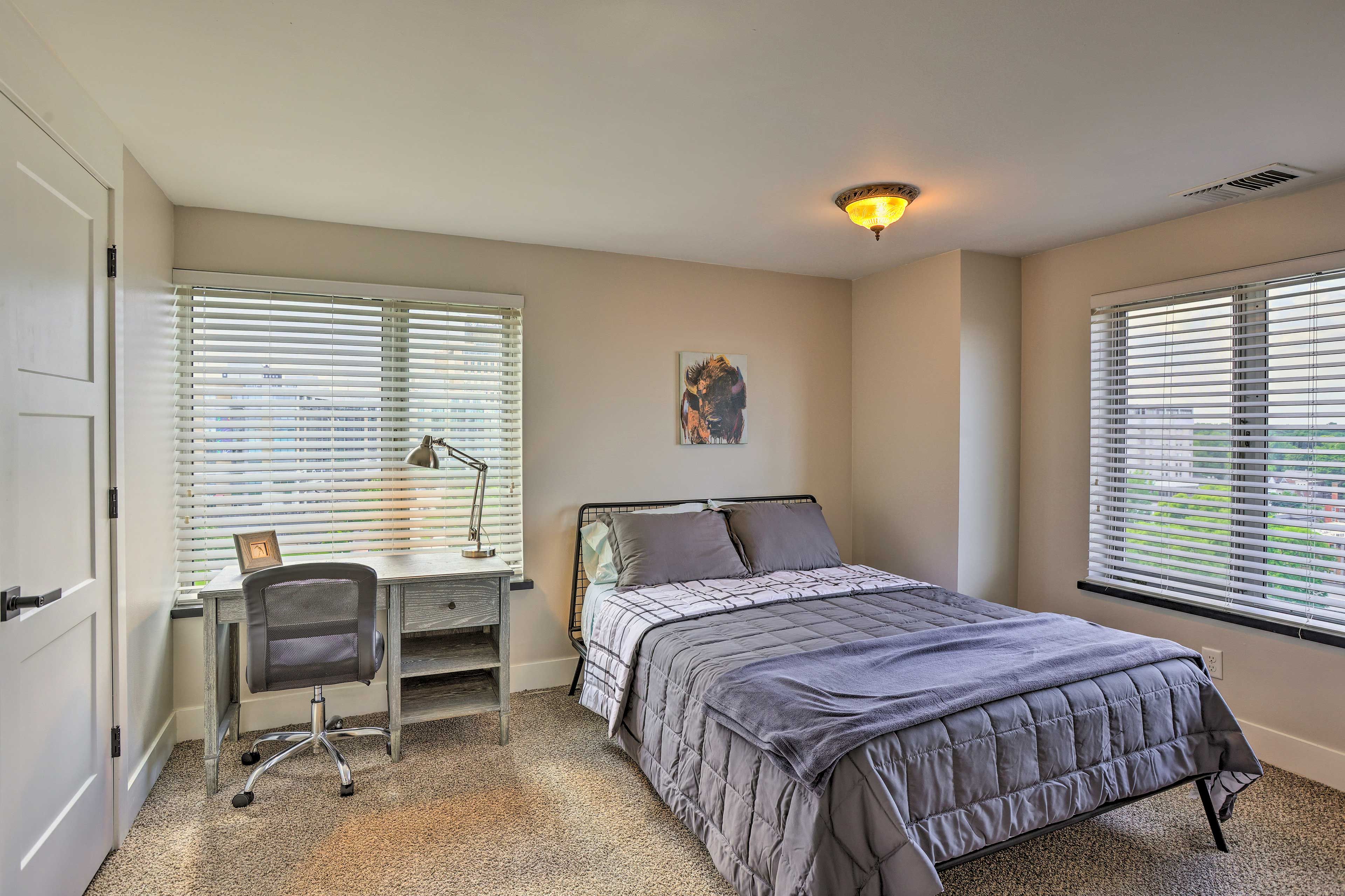 Bedroom 1 | Queen Bed | Linens Provided