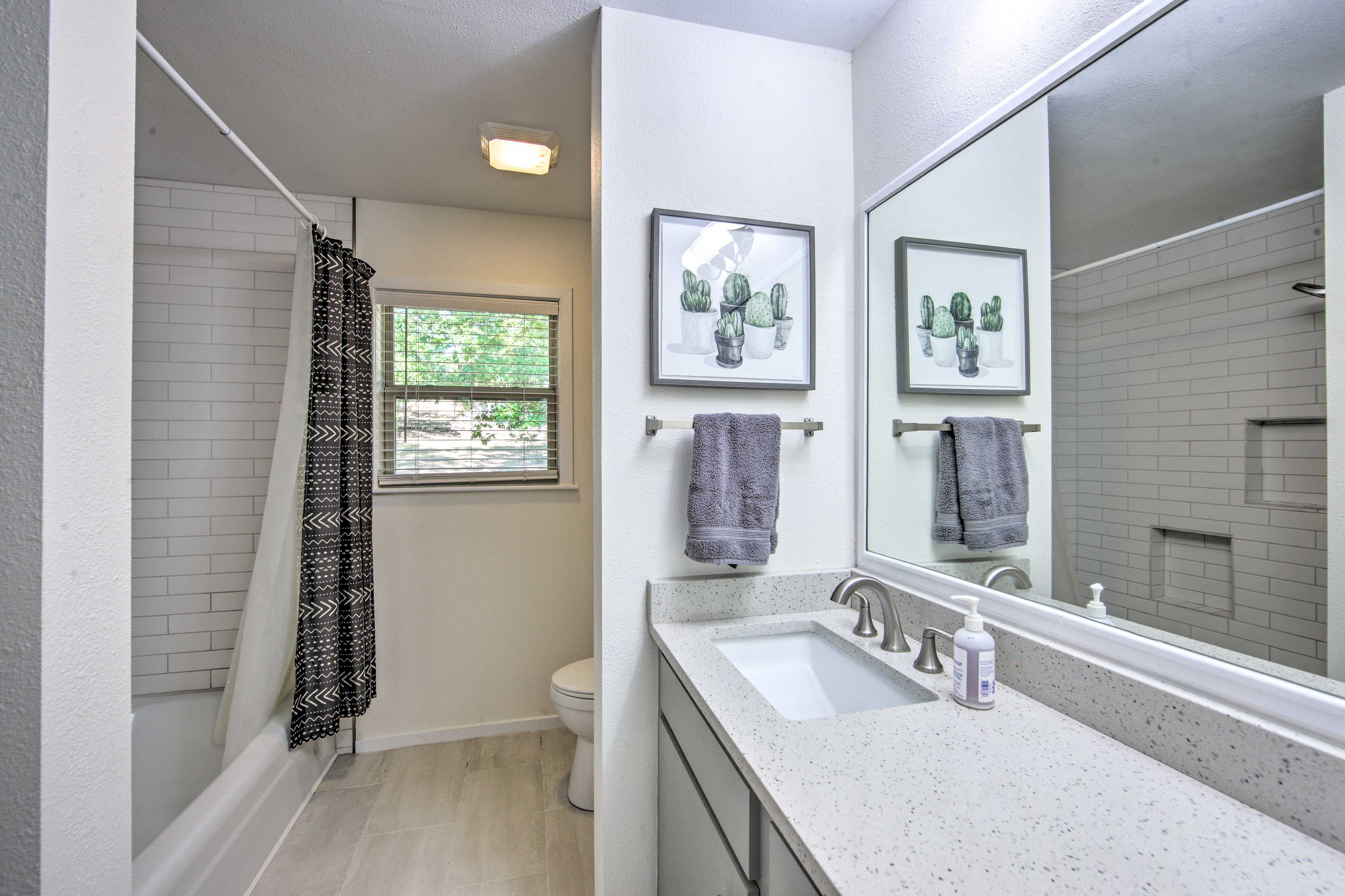 Full Bathroom