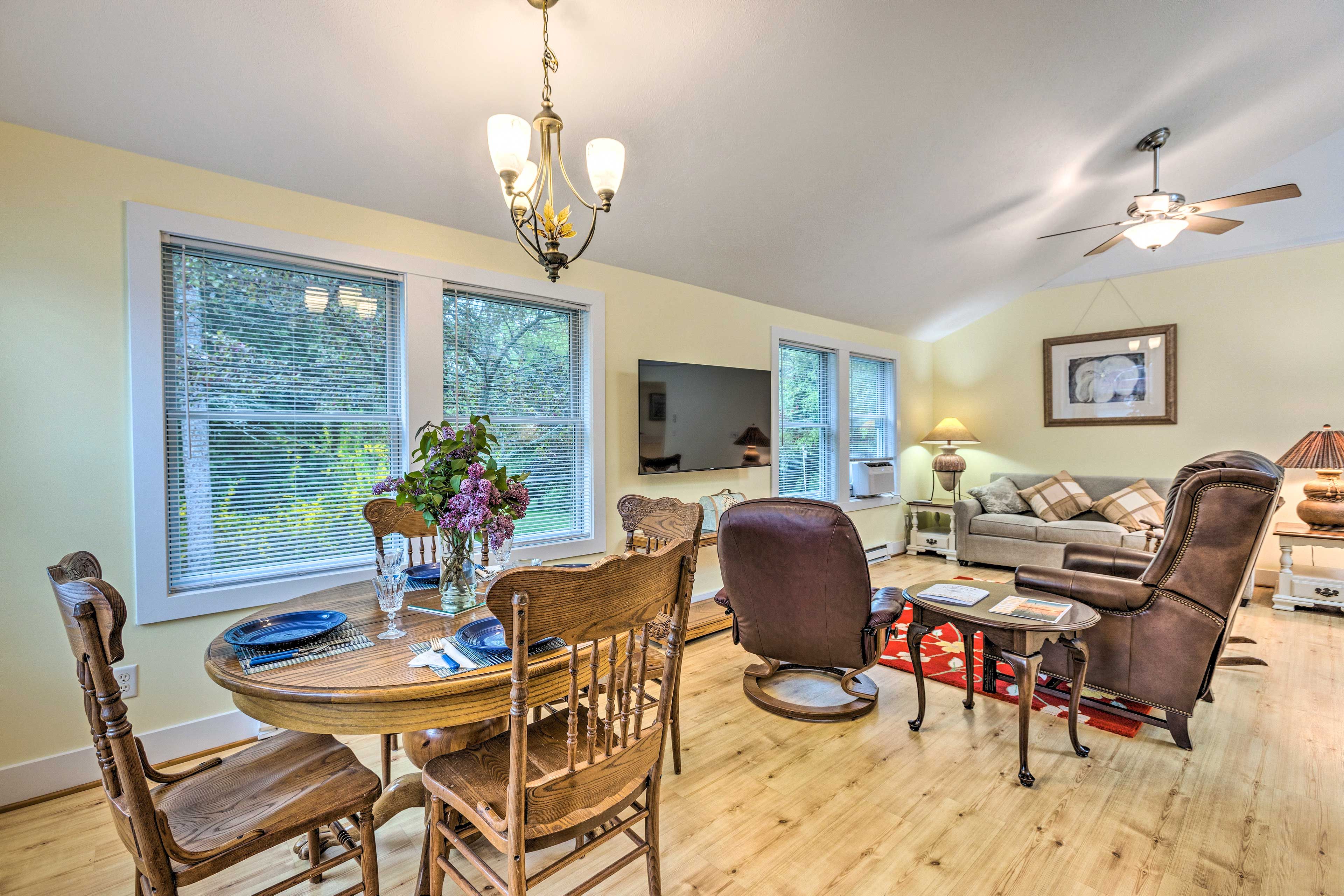 Frankfort Vacation Rental | 2BR | 1BA | 889 Sq Ft | Step-Free Access