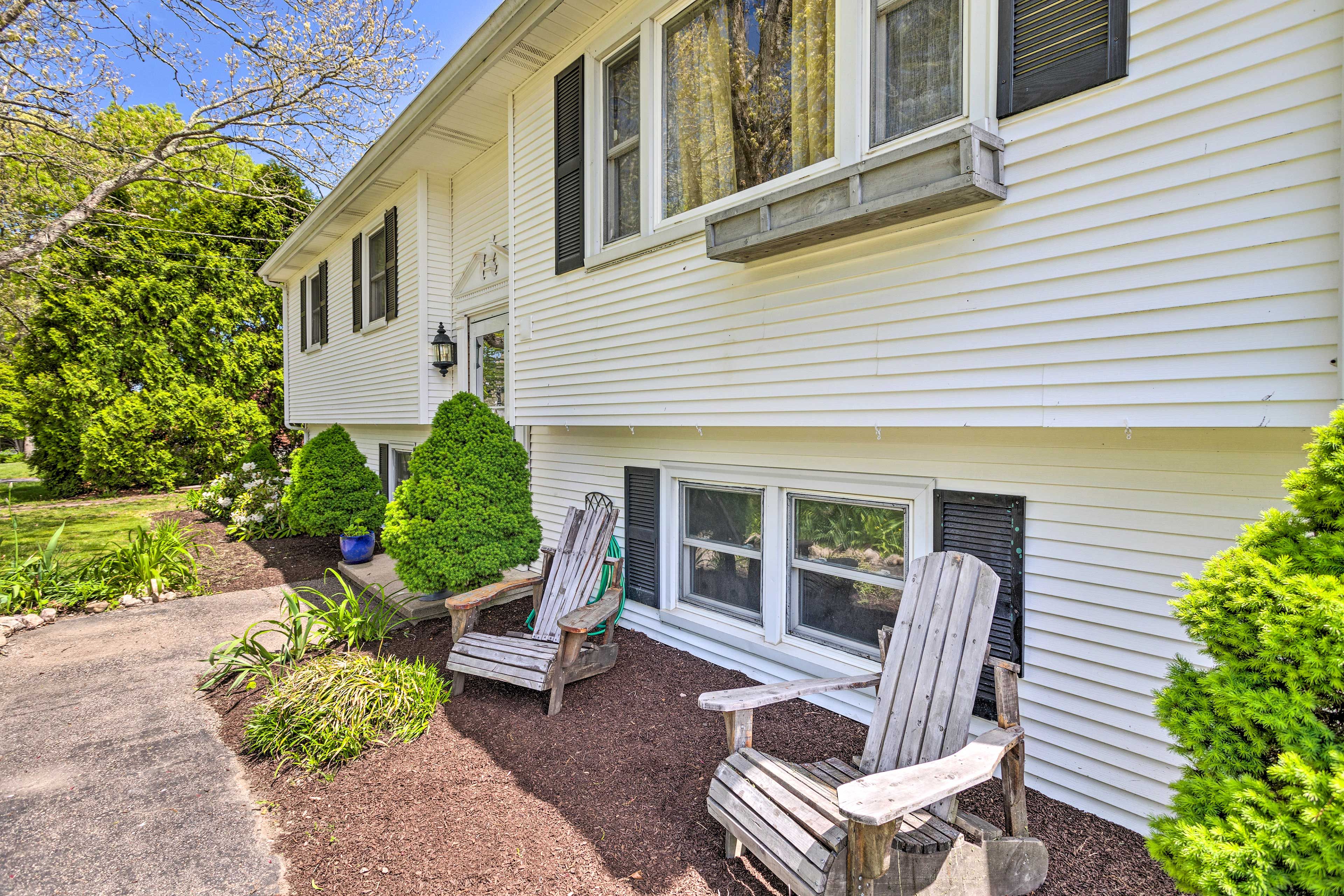 Property Exterior | Driveway (6 Vehicles) | RV/Trailer Parking Allowed On-Site