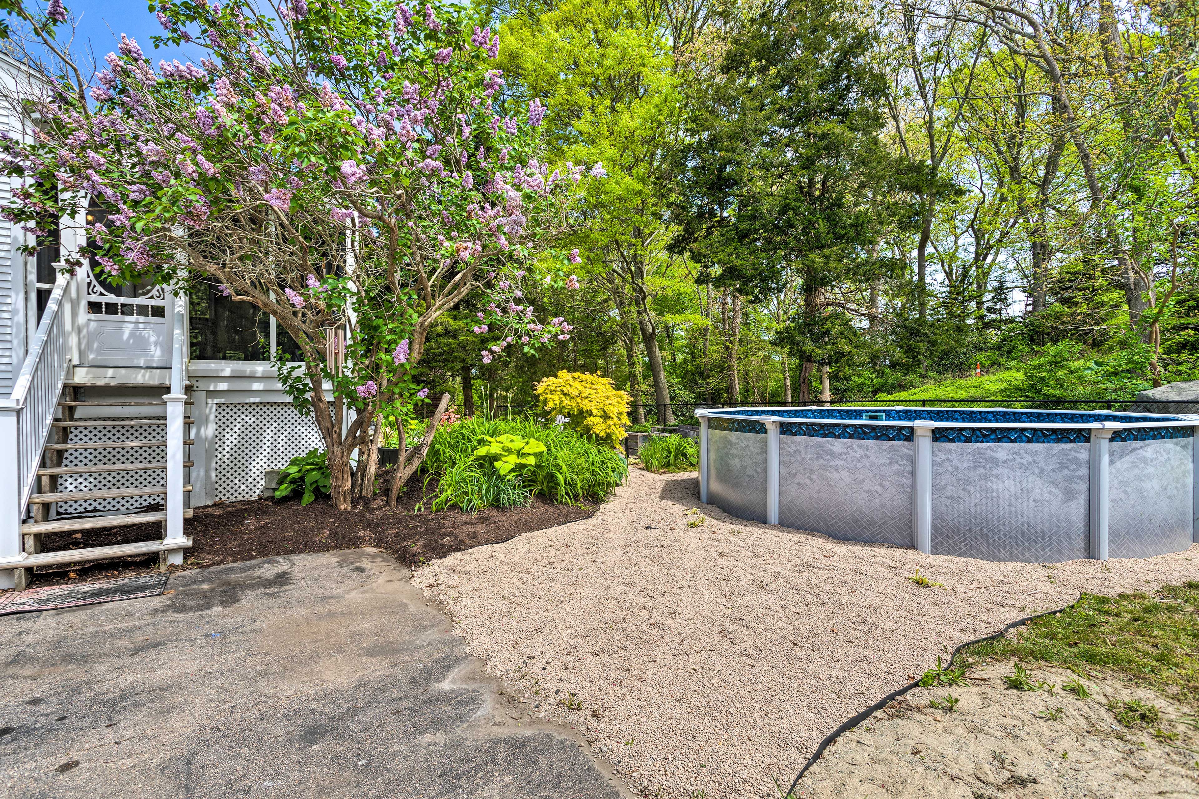 Backyard | Fire Pit