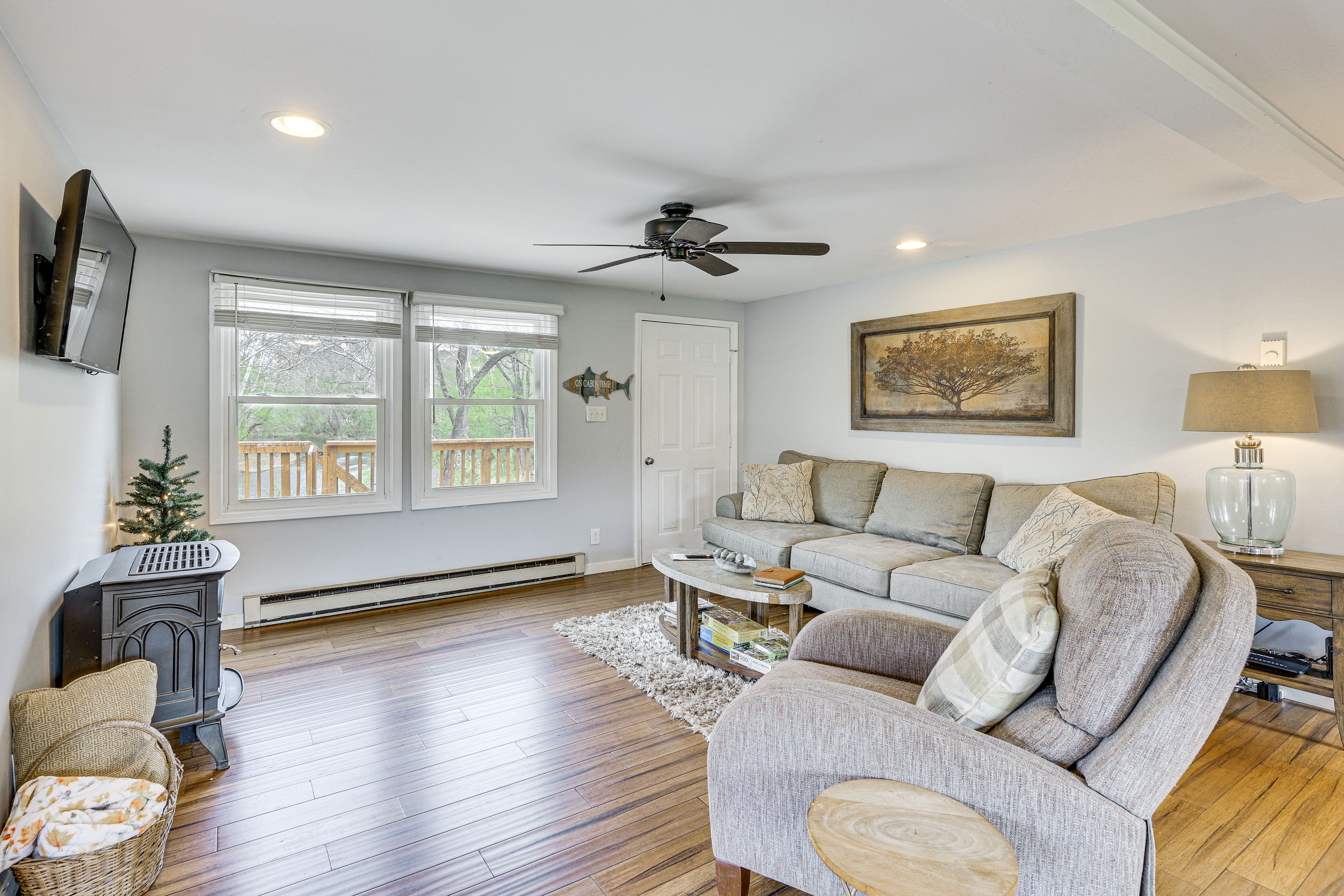 Living Room | Central A/C