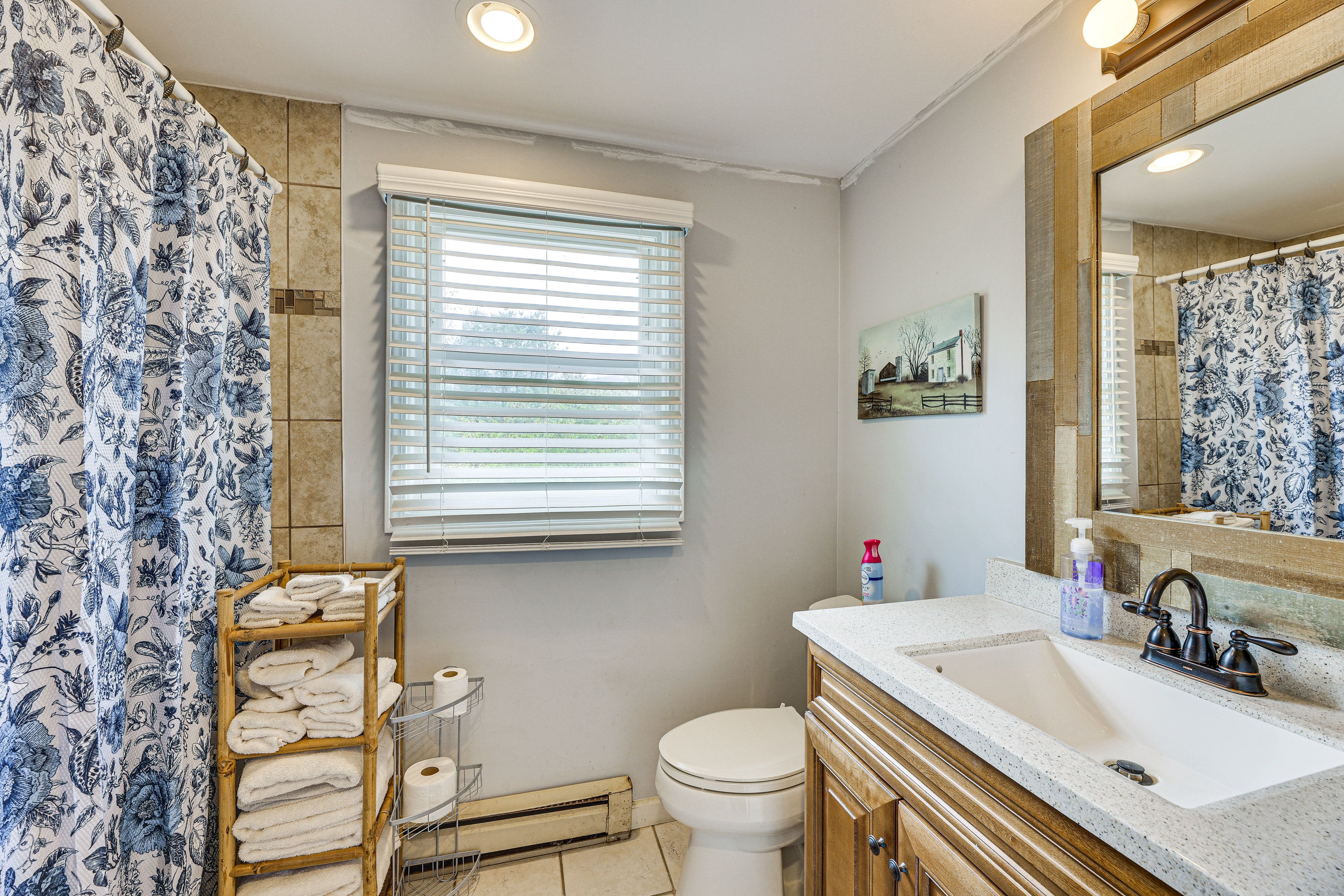 Full Bathroom