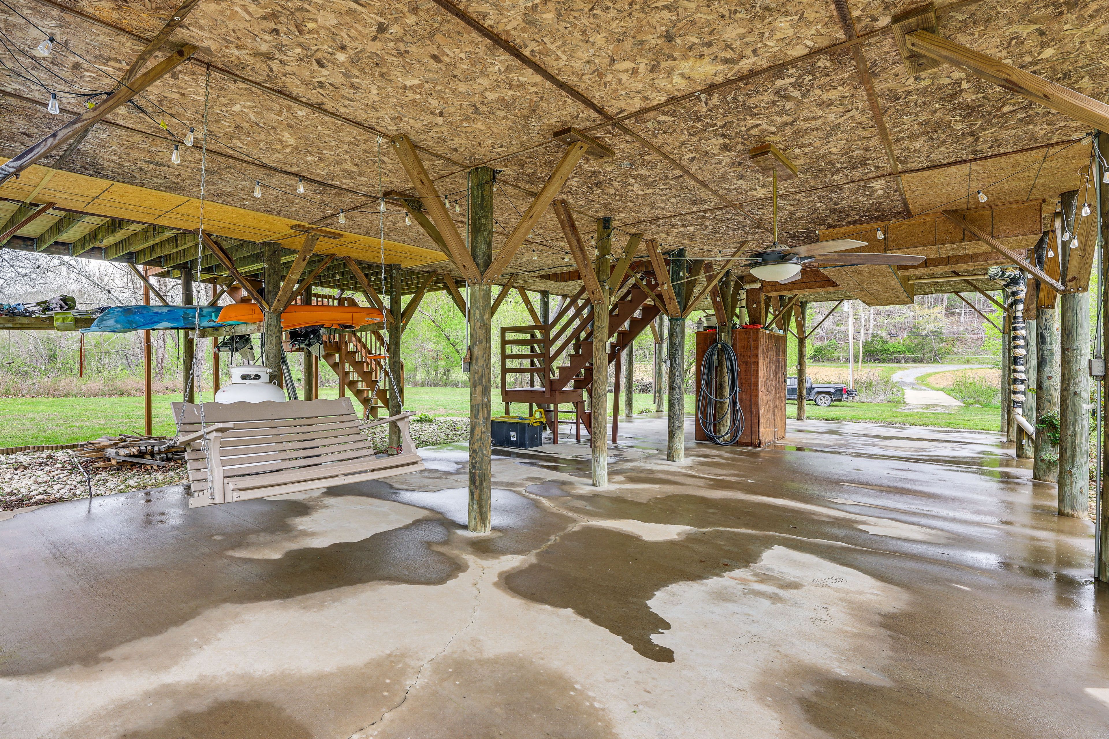 Covered Patio | Charcoal Grill | Swing