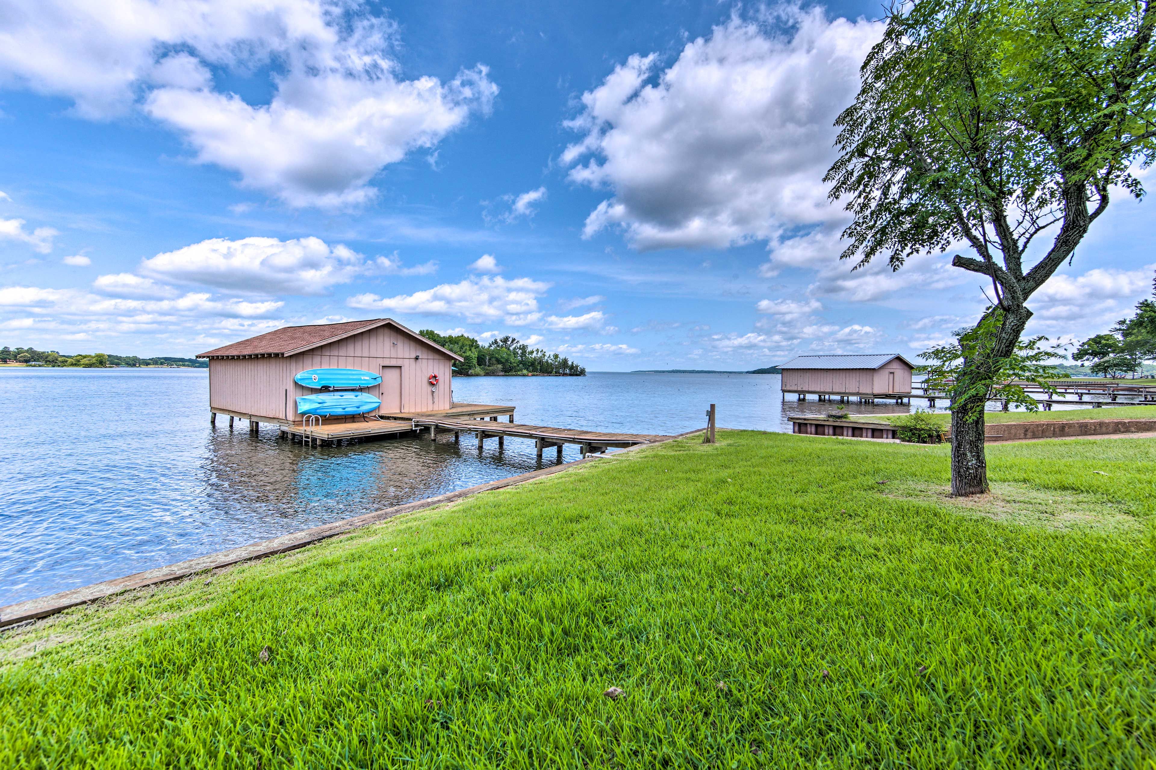 Private Dock | 2 Kayaks