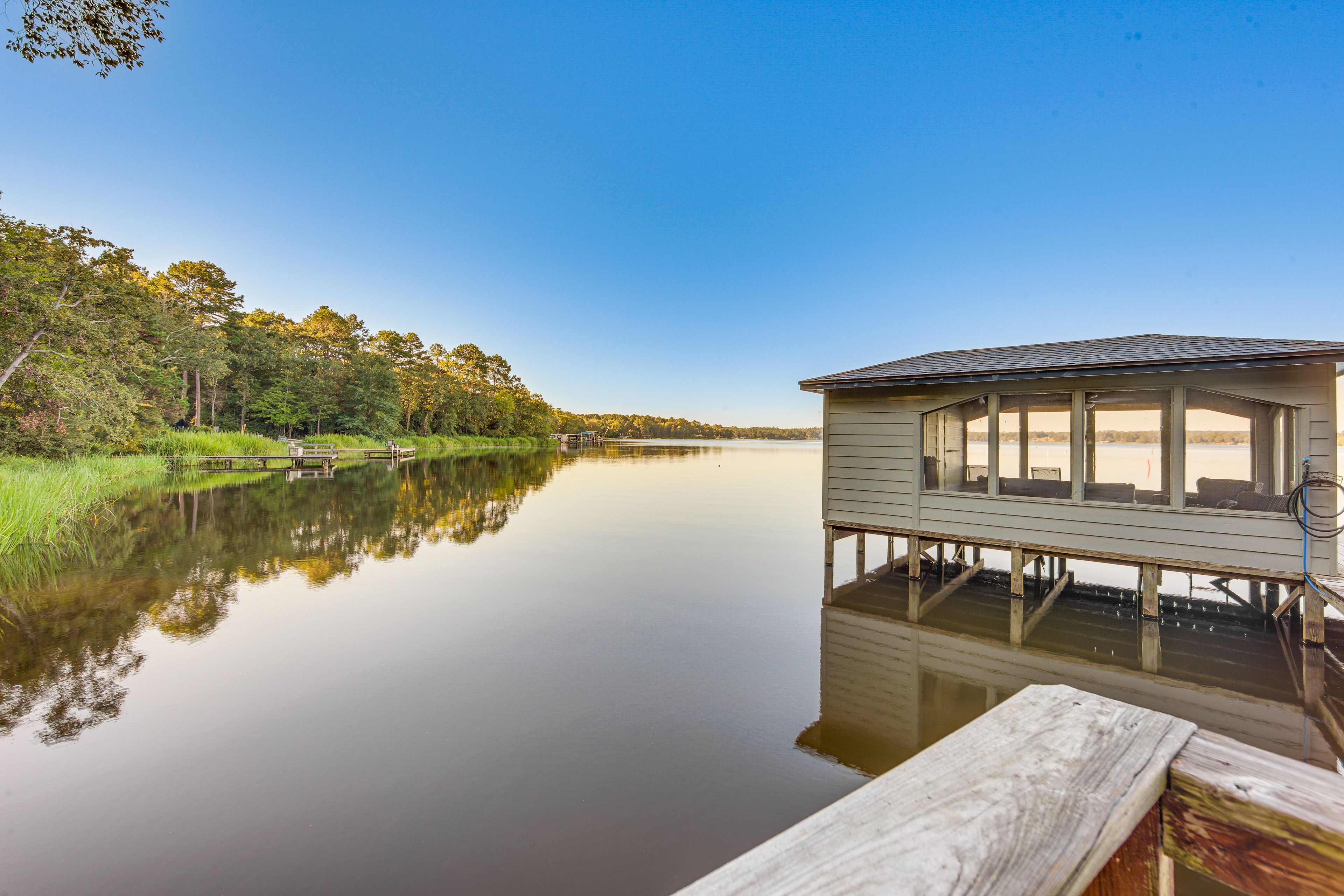 Dock