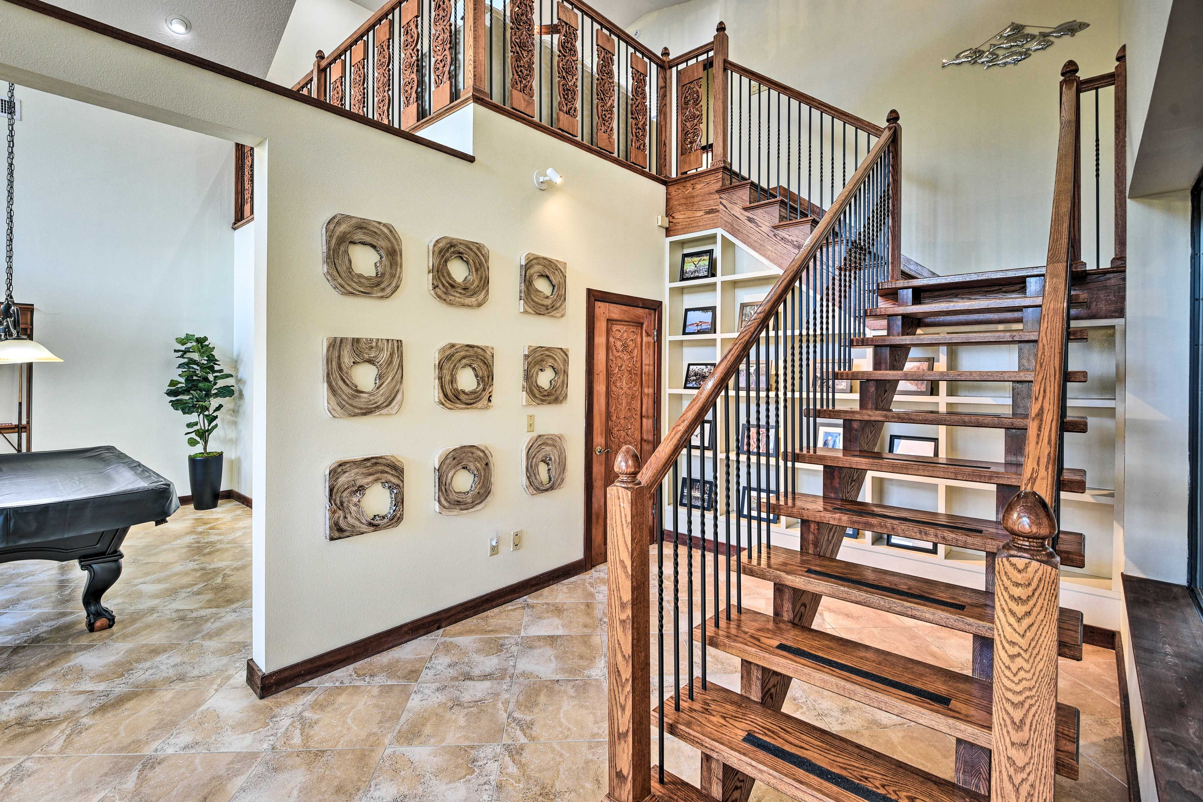 Stairs to 2nd Floor