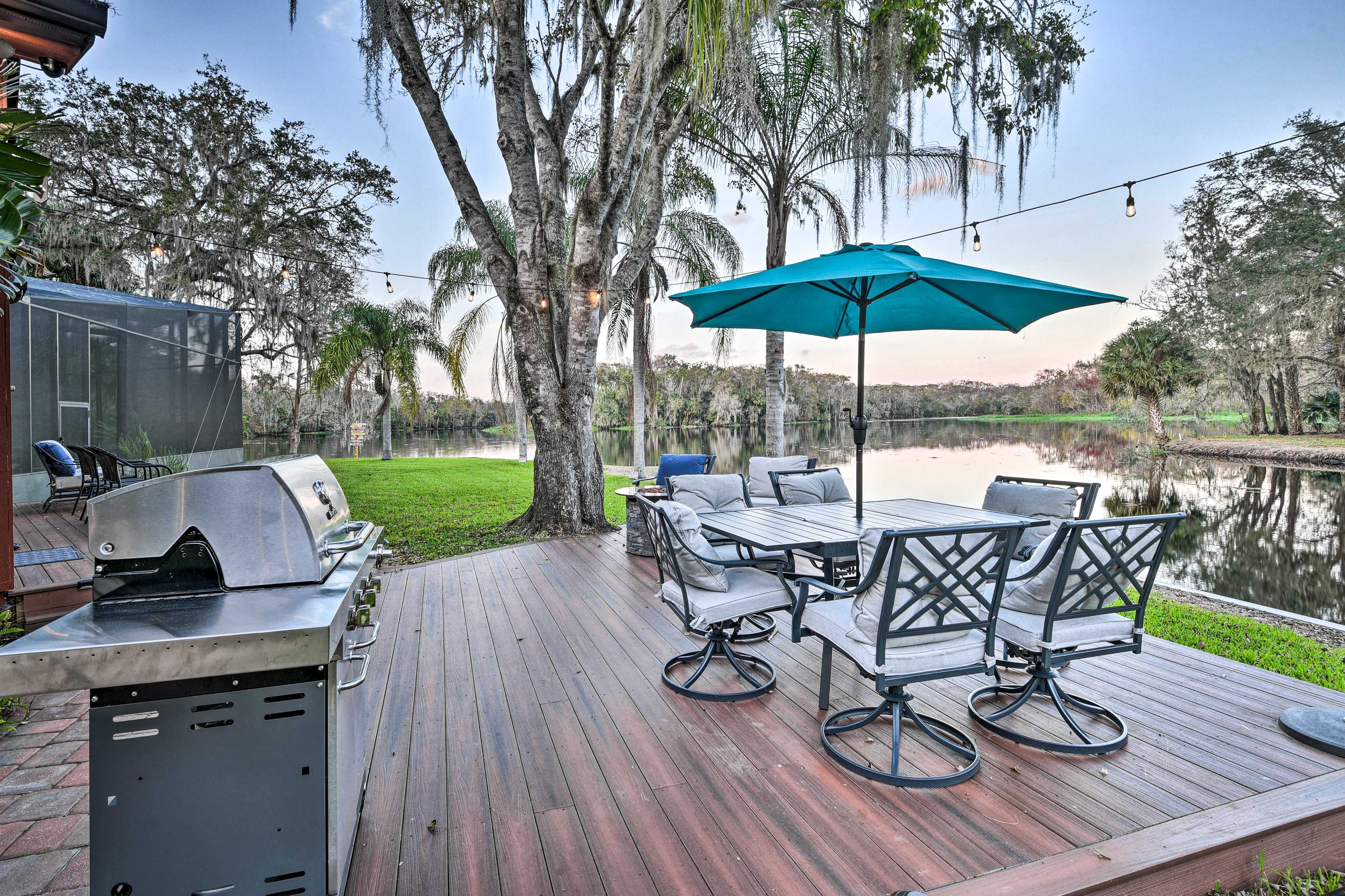 Outdoor Dining Area