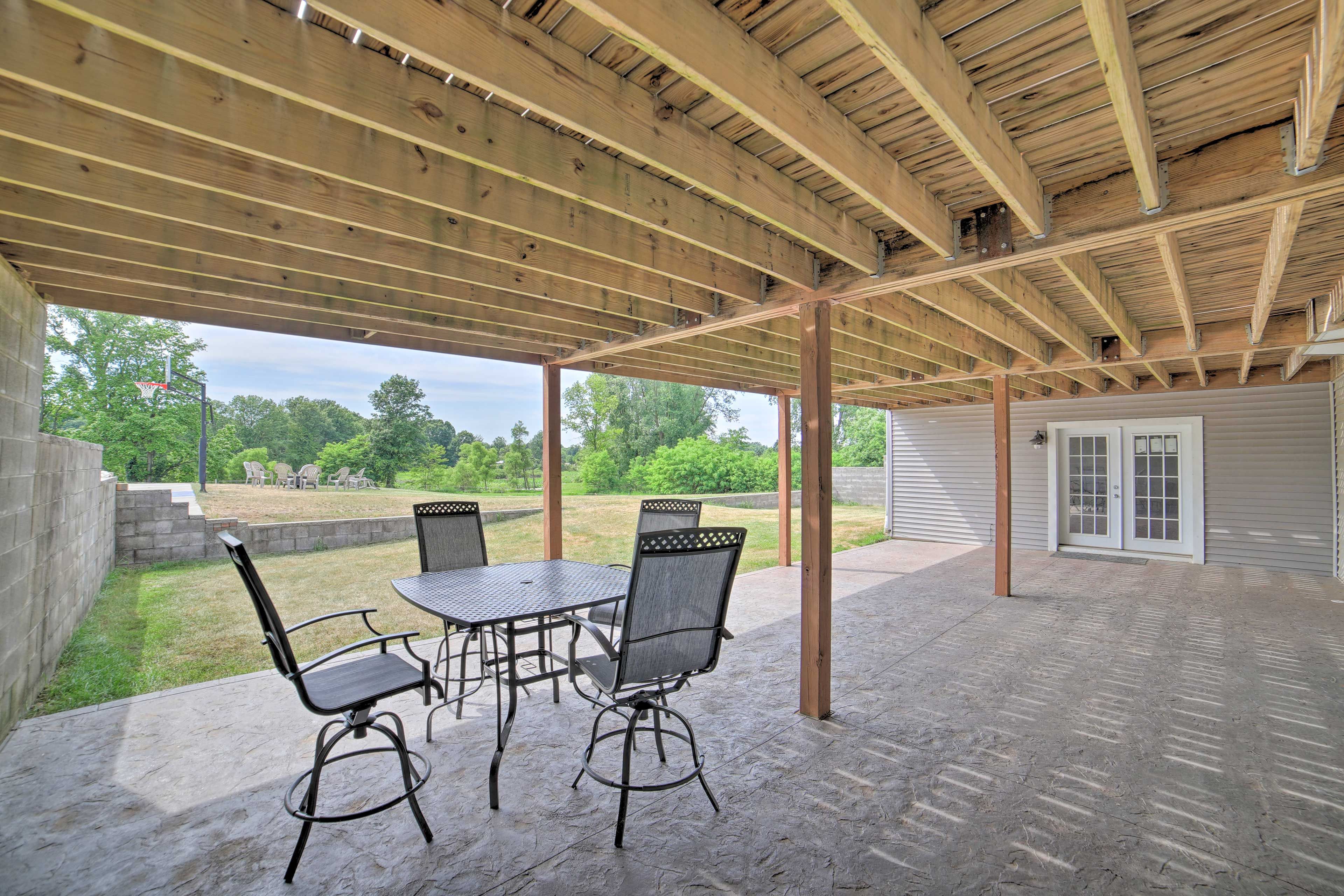 Covered Patio | Outdoor Dining Area | Large Backyard