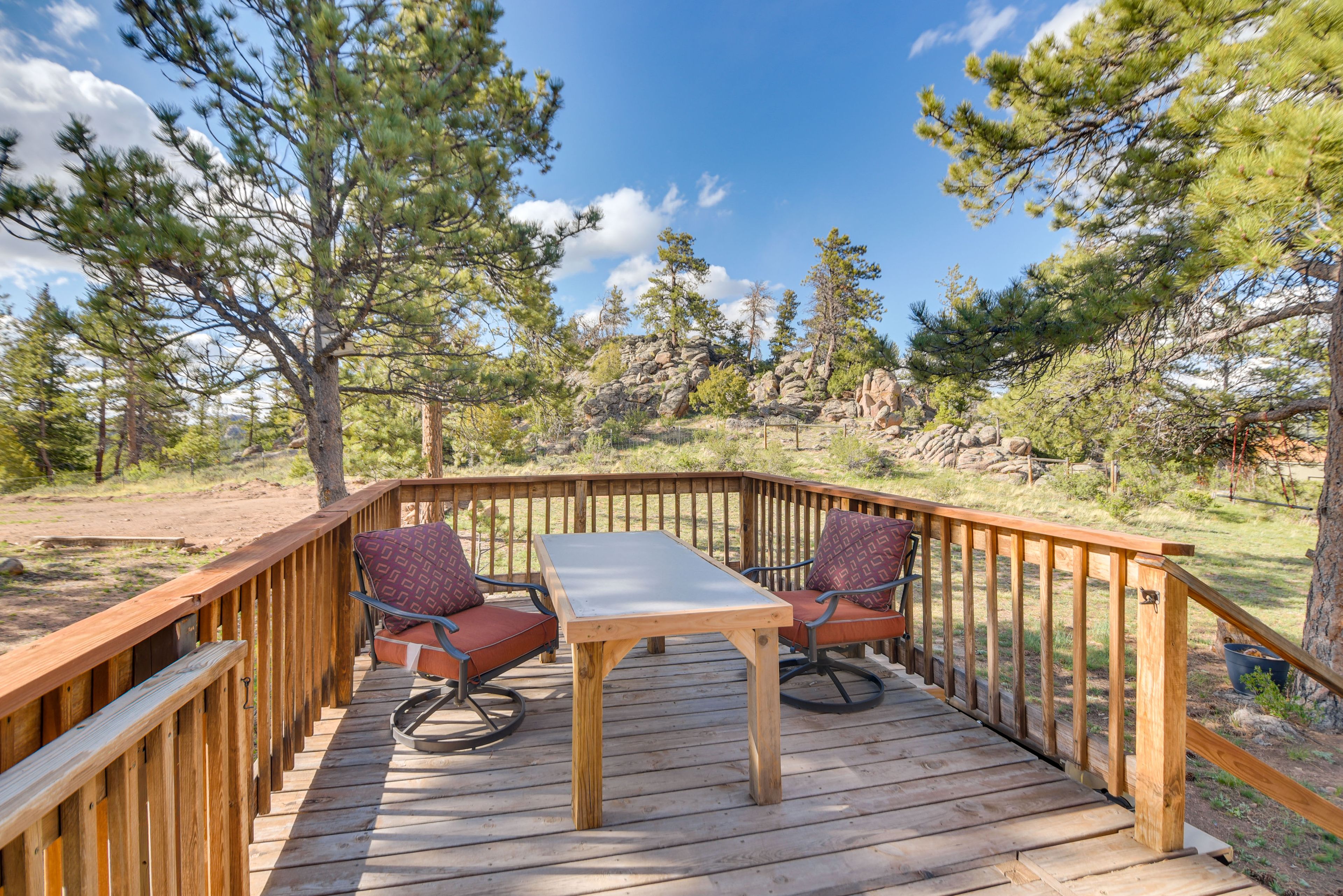 Deck | Outdoor Seating