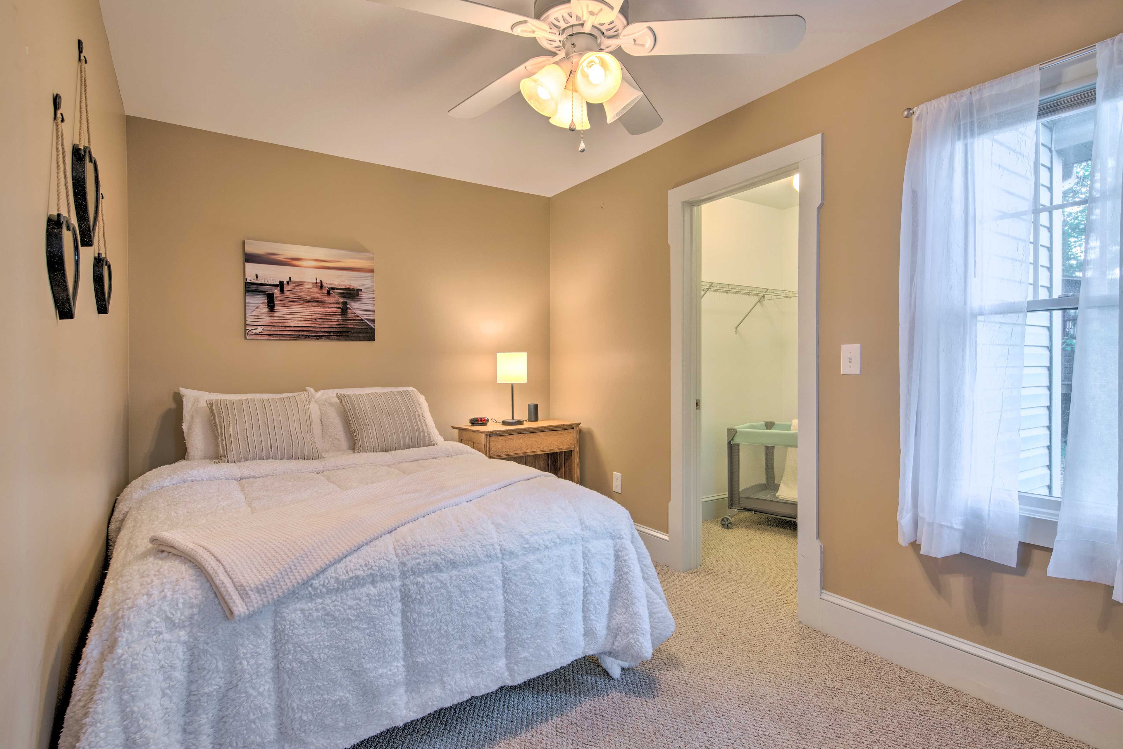 Bedroom 2 | Queen Bed | 2nd Floor