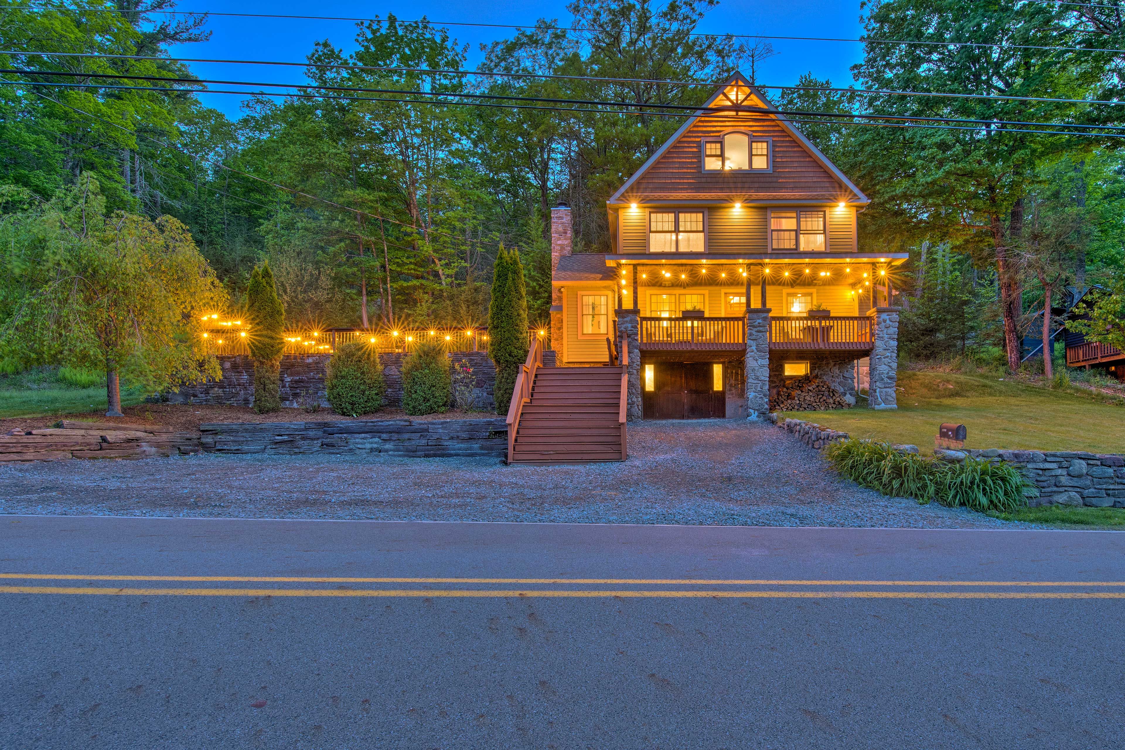 Home Exterior | Street View