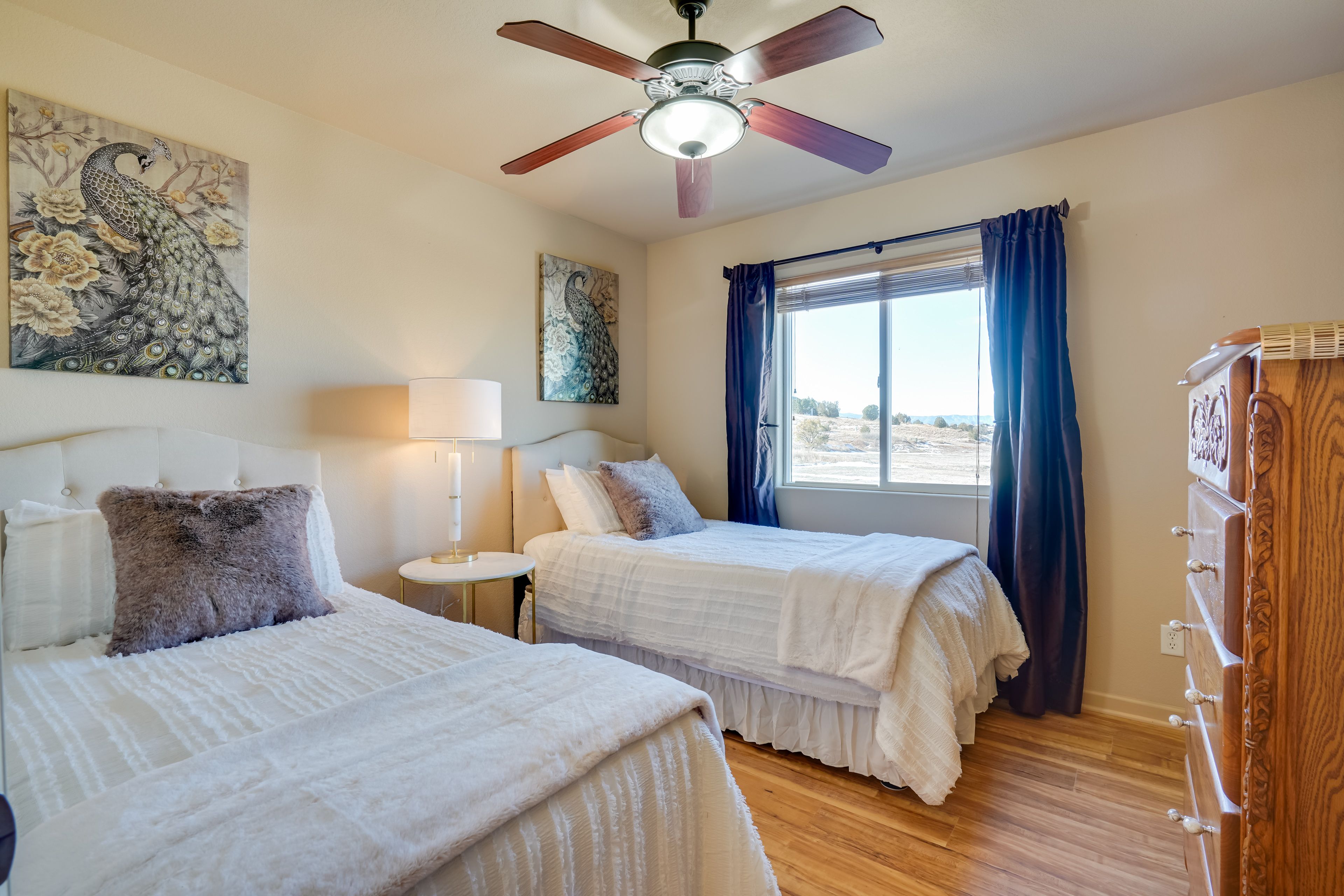 Bedroom 3 | 2 Twin Beds