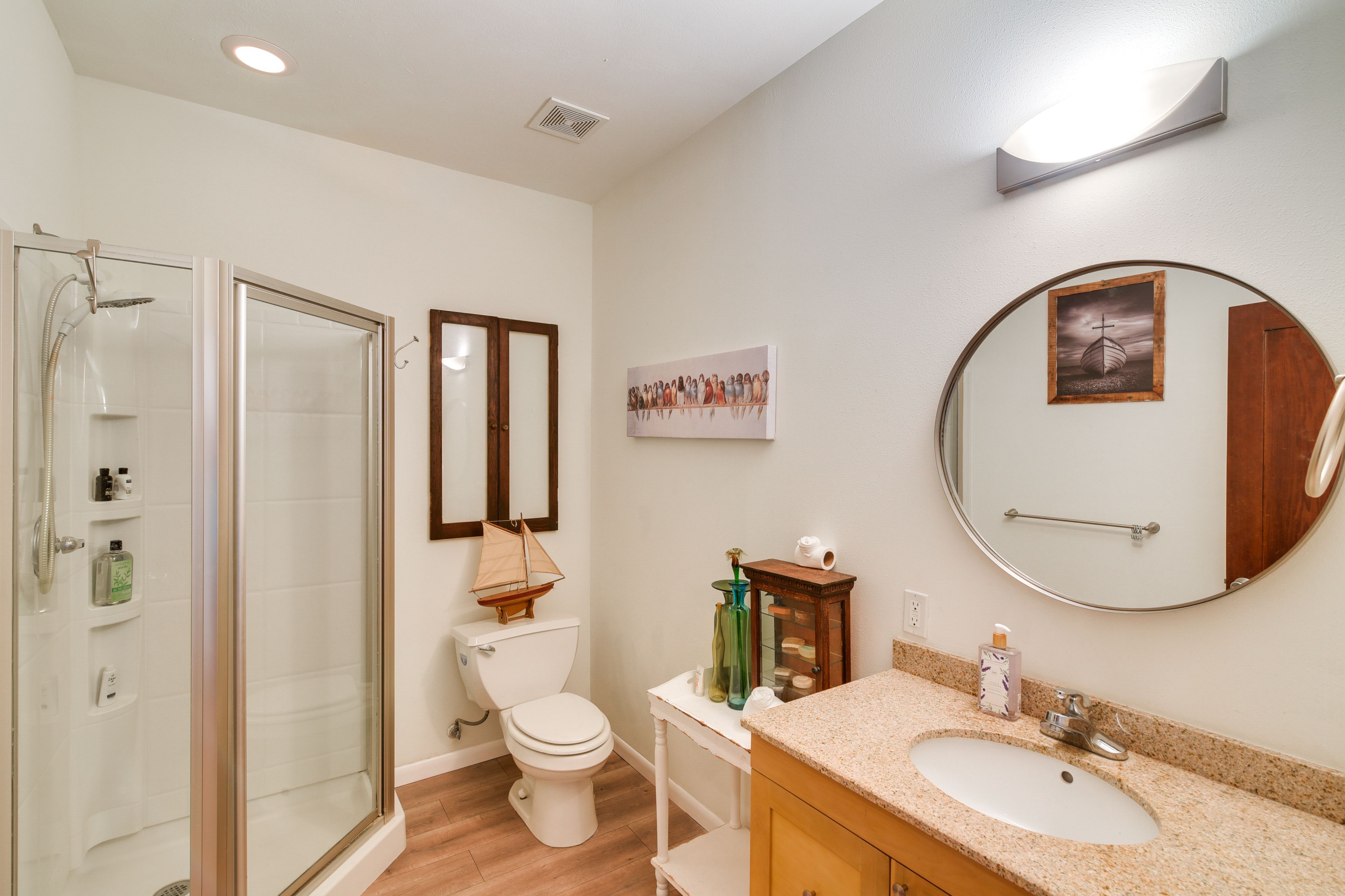 Bathroom | Towels Provided