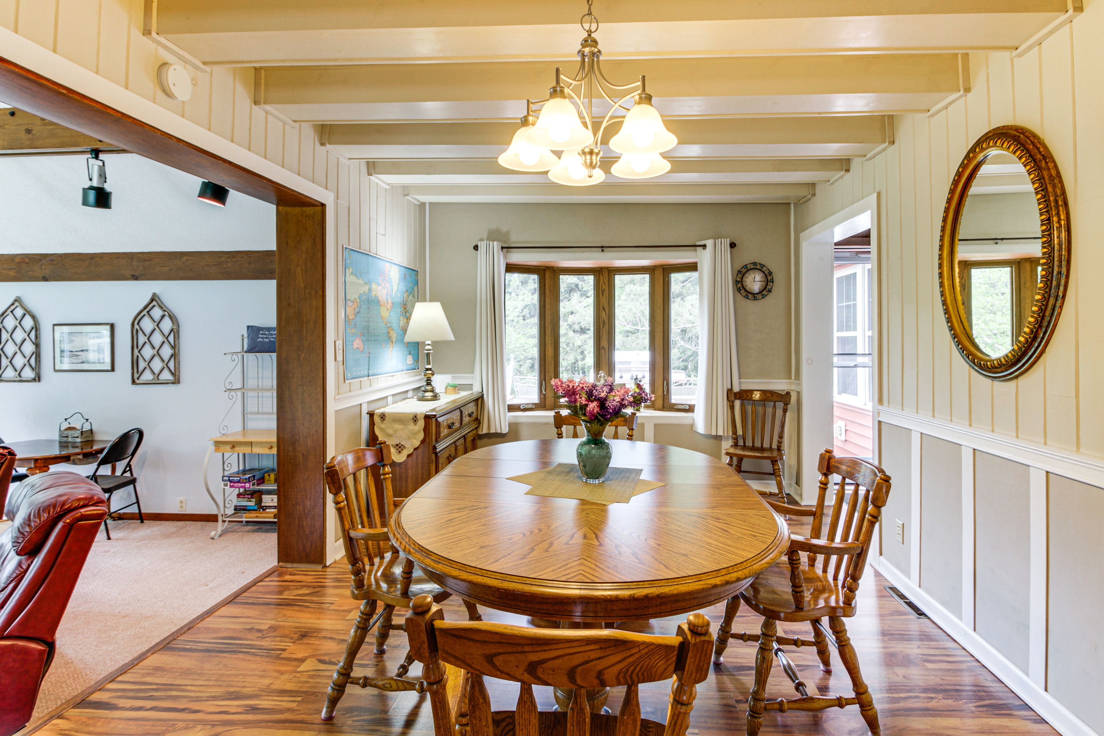Dining Area | Dishware & Flatware | Main Level