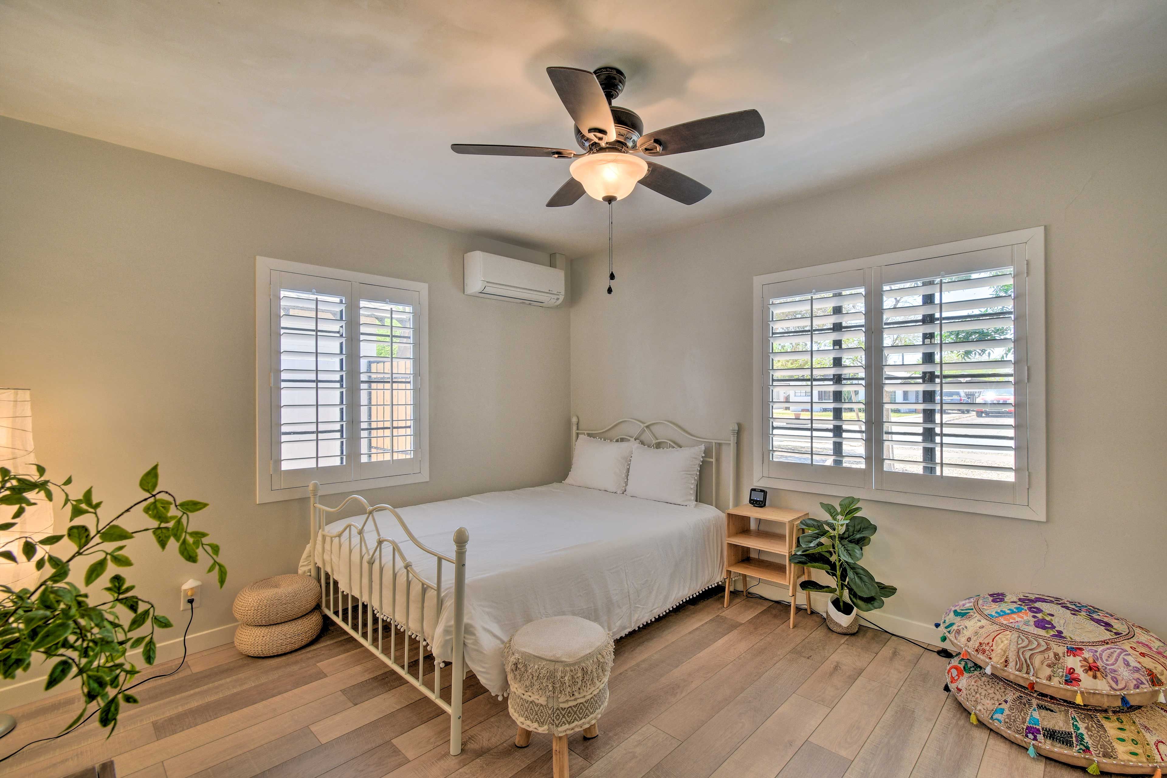 Bedroom 3 | Queen Bed
