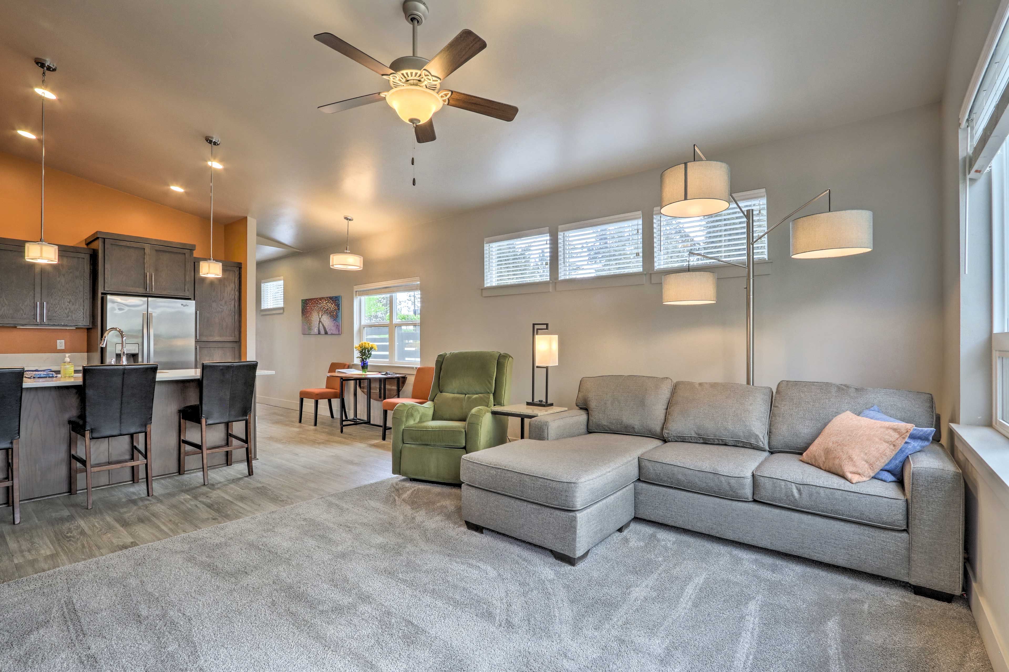 Living Room | Single-Story House | Family-Friendly Activities