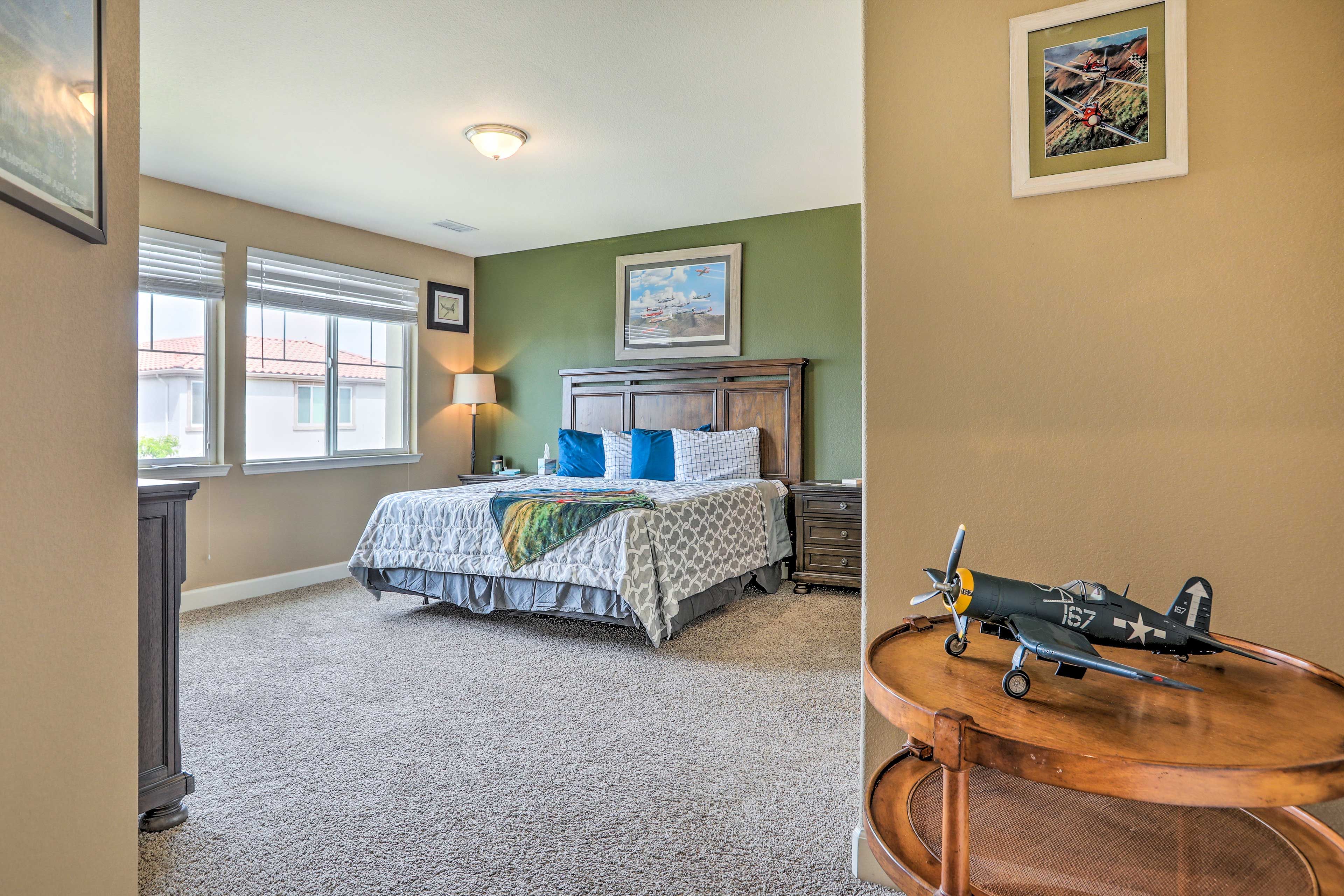 Bedroom 1 | King Bed | 2nd Floor | Towels Provided