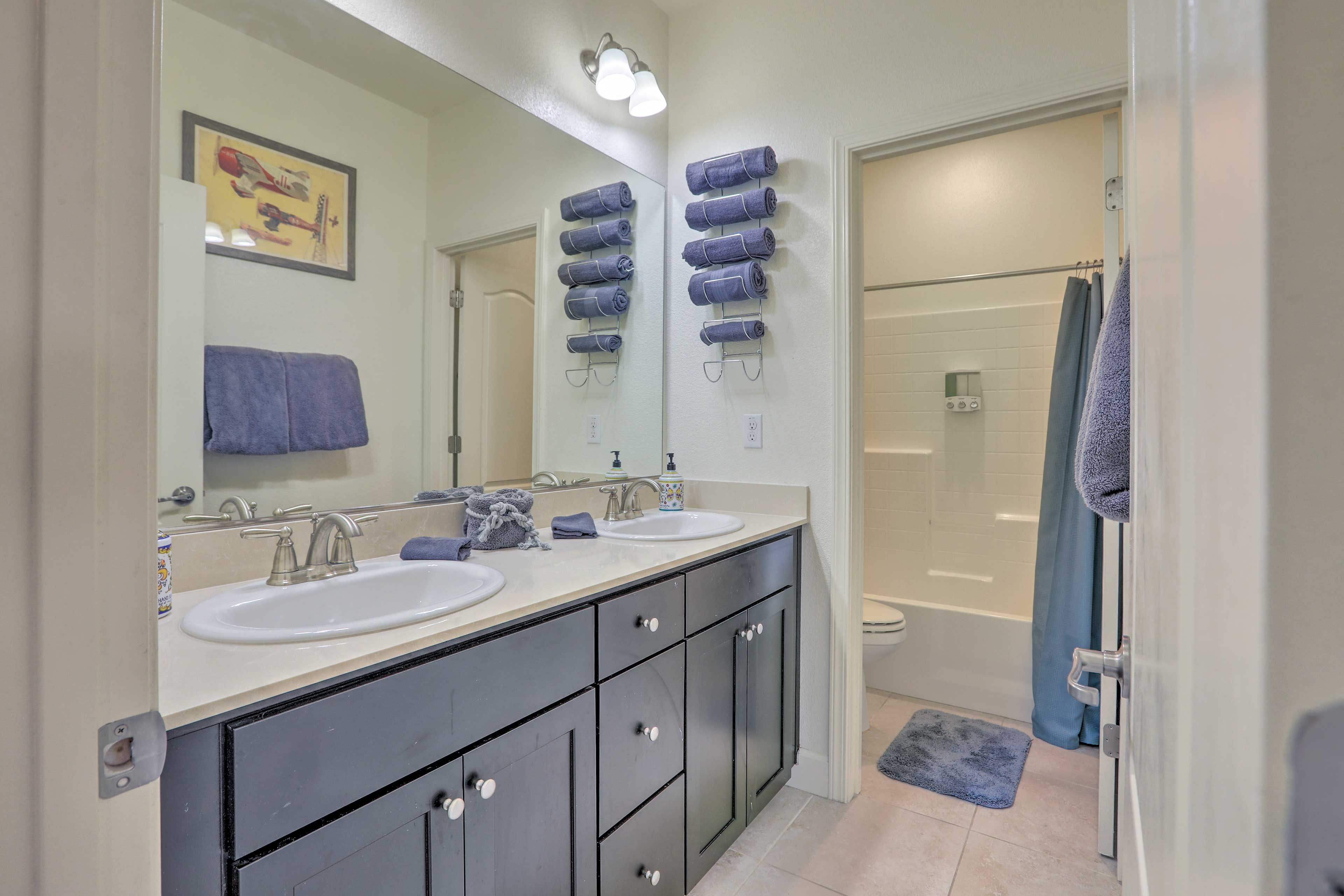 Full Bathroom | 2nd Floor | Hair Dryer