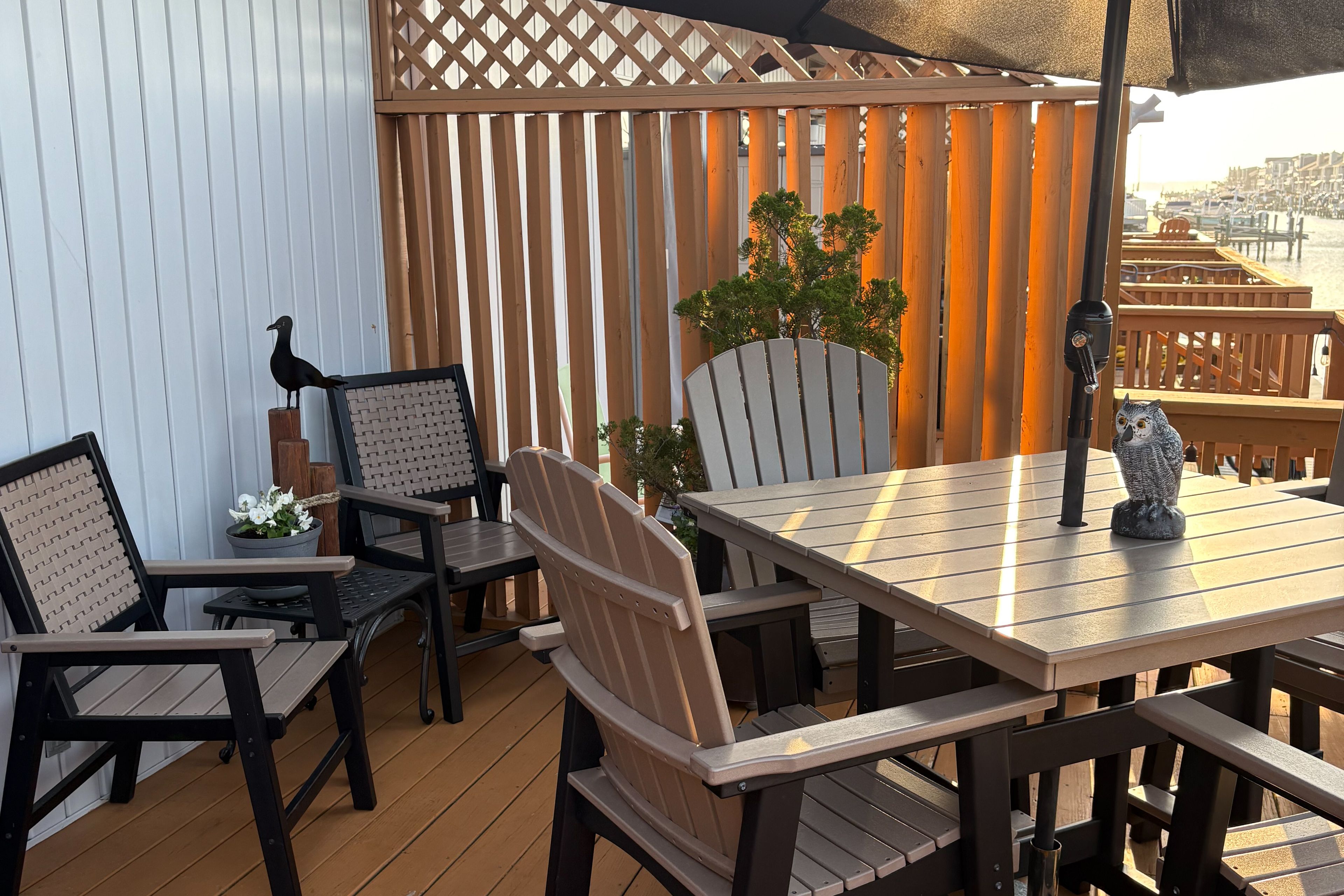Private Deck | Dining Area