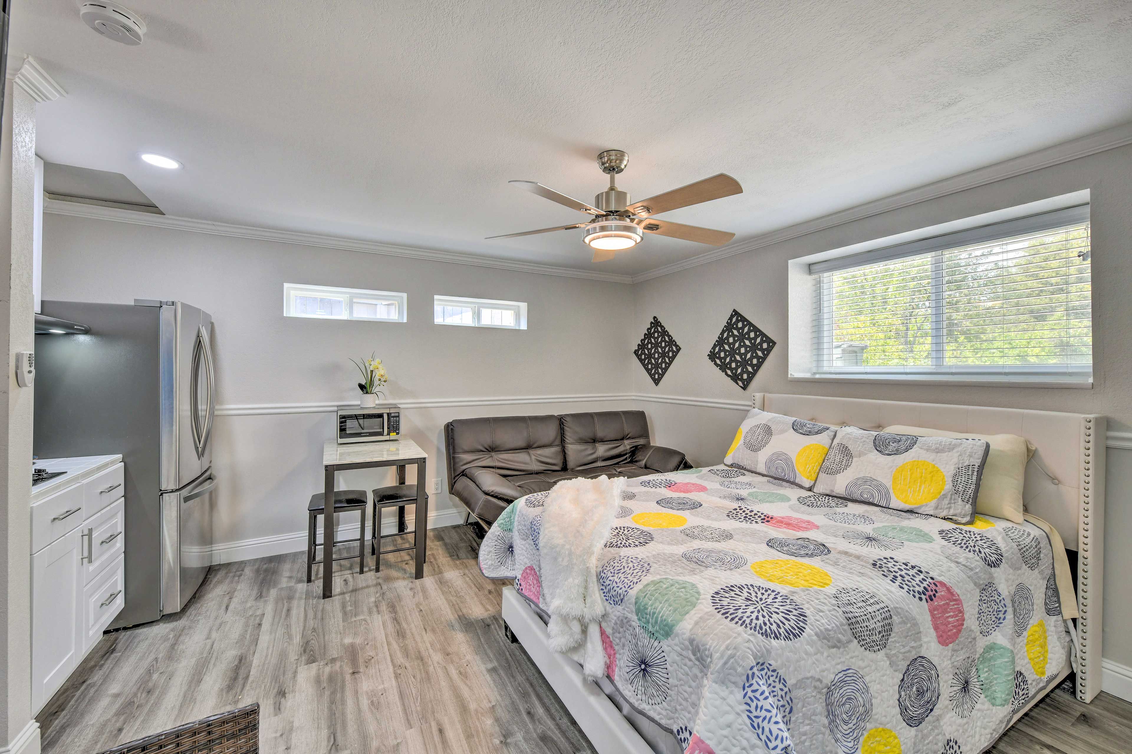 Placerville Vacation Rental | Studio | 1BA | 5 Stairs to Access | 350 Sq Ft